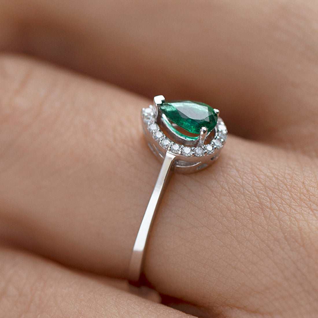 0,39 Karat Pırlanta Safir Yüzük