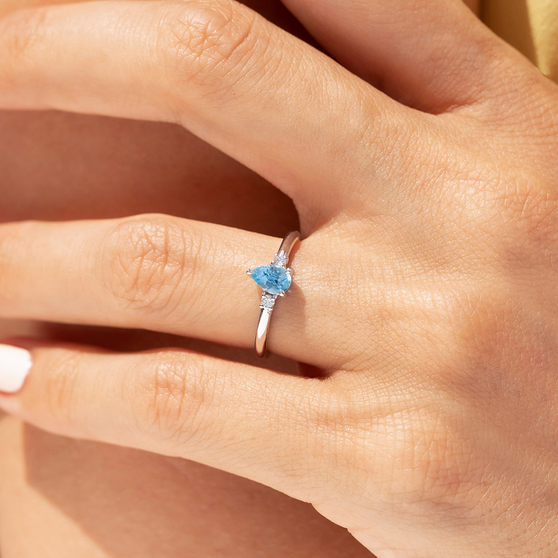 0,46 Karat Pırlanta Blue Topaz Yüzük