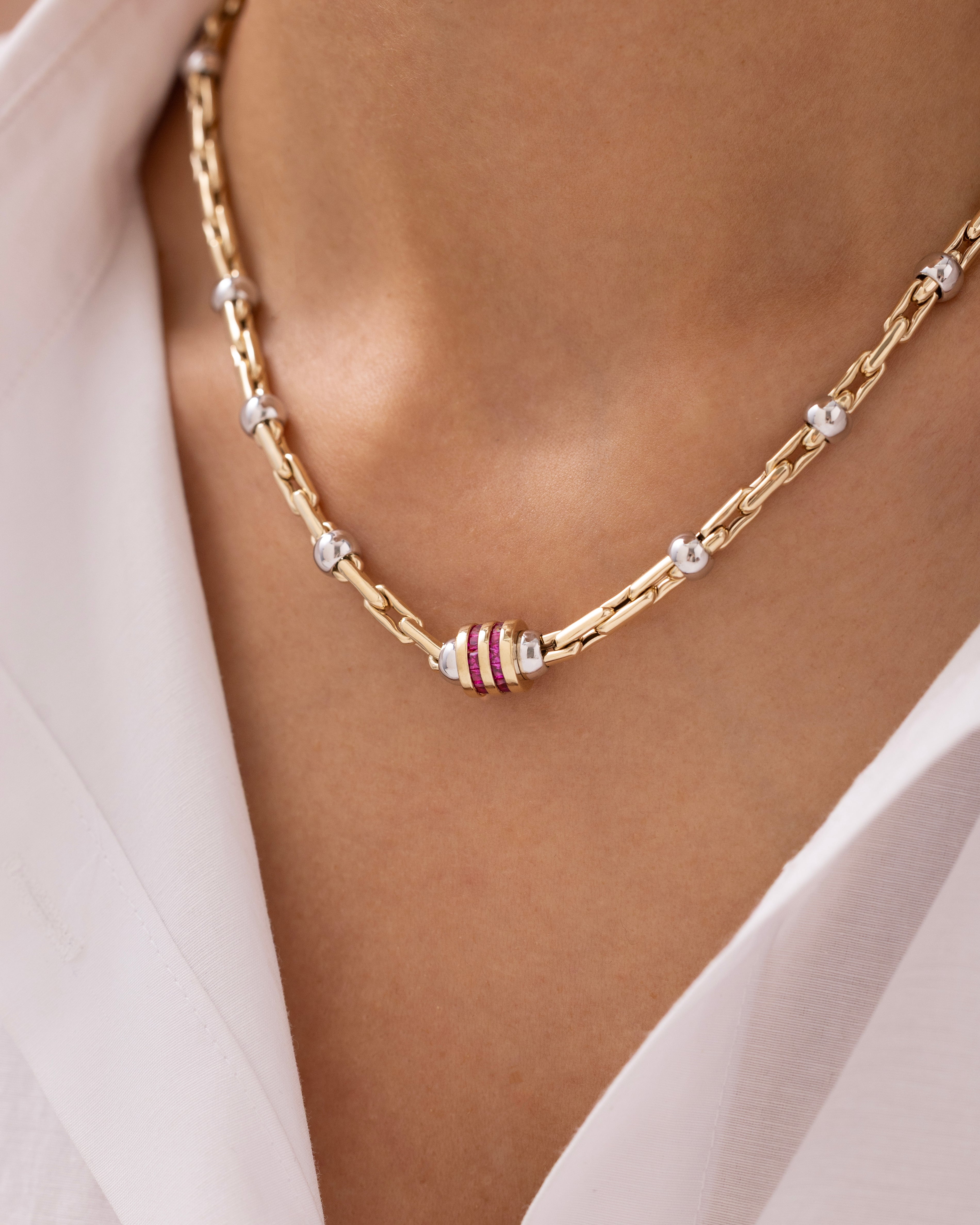 Cetaş Eterna Kırmızı Taşlı Çift Renkli 14 Ayar Altın Zincir Kolye