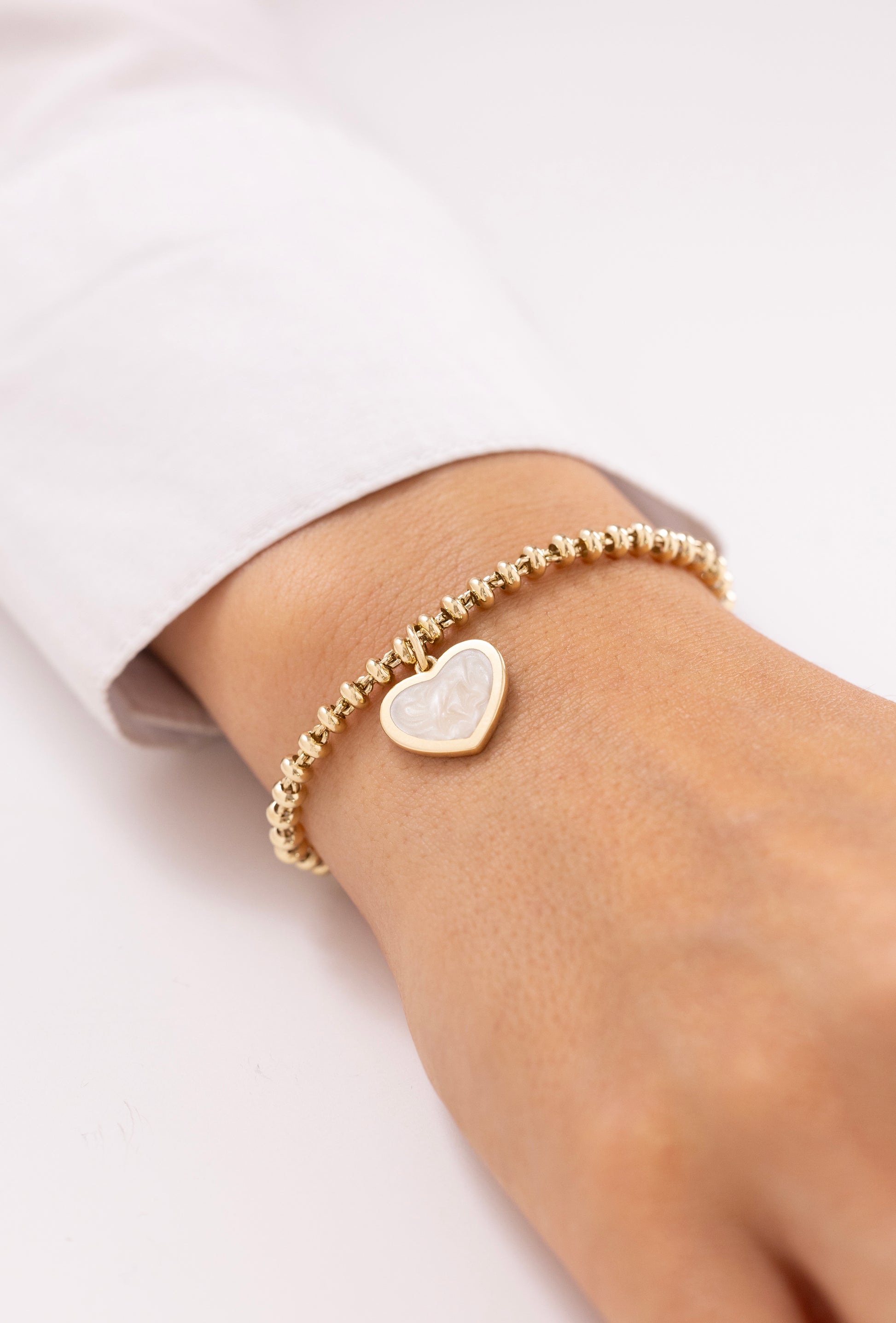 Cetaş Eterna Sedef Kalp Charmlı 14 Ayar Altın Bileklik