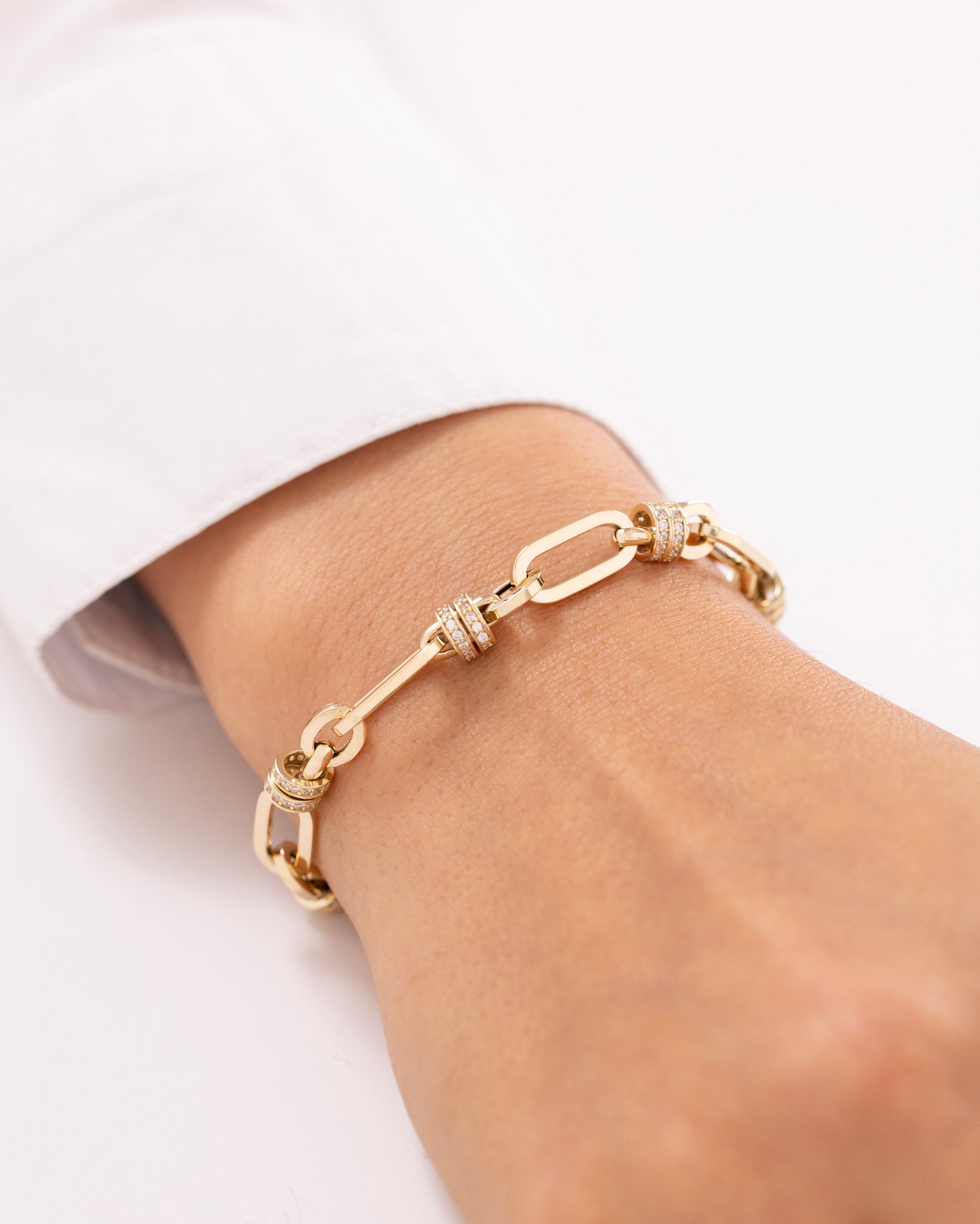 Cetaş Eterna Taşlı Geometrik Zincir 14 Ayar Altın Bileklik