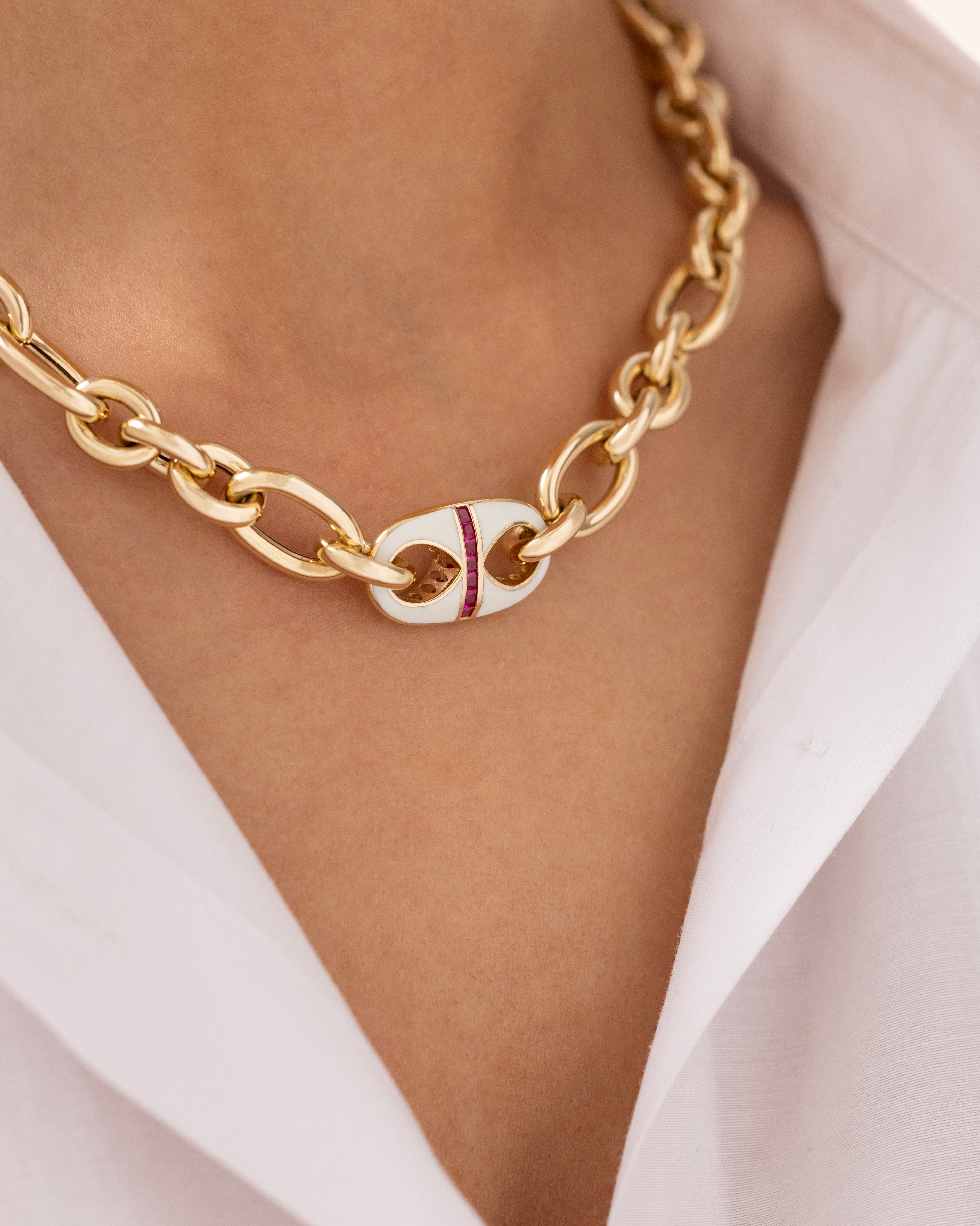 Cetaş Eterna Beyaz Mine ve Taşlı 14 Ayar Zincir Altın Kolye