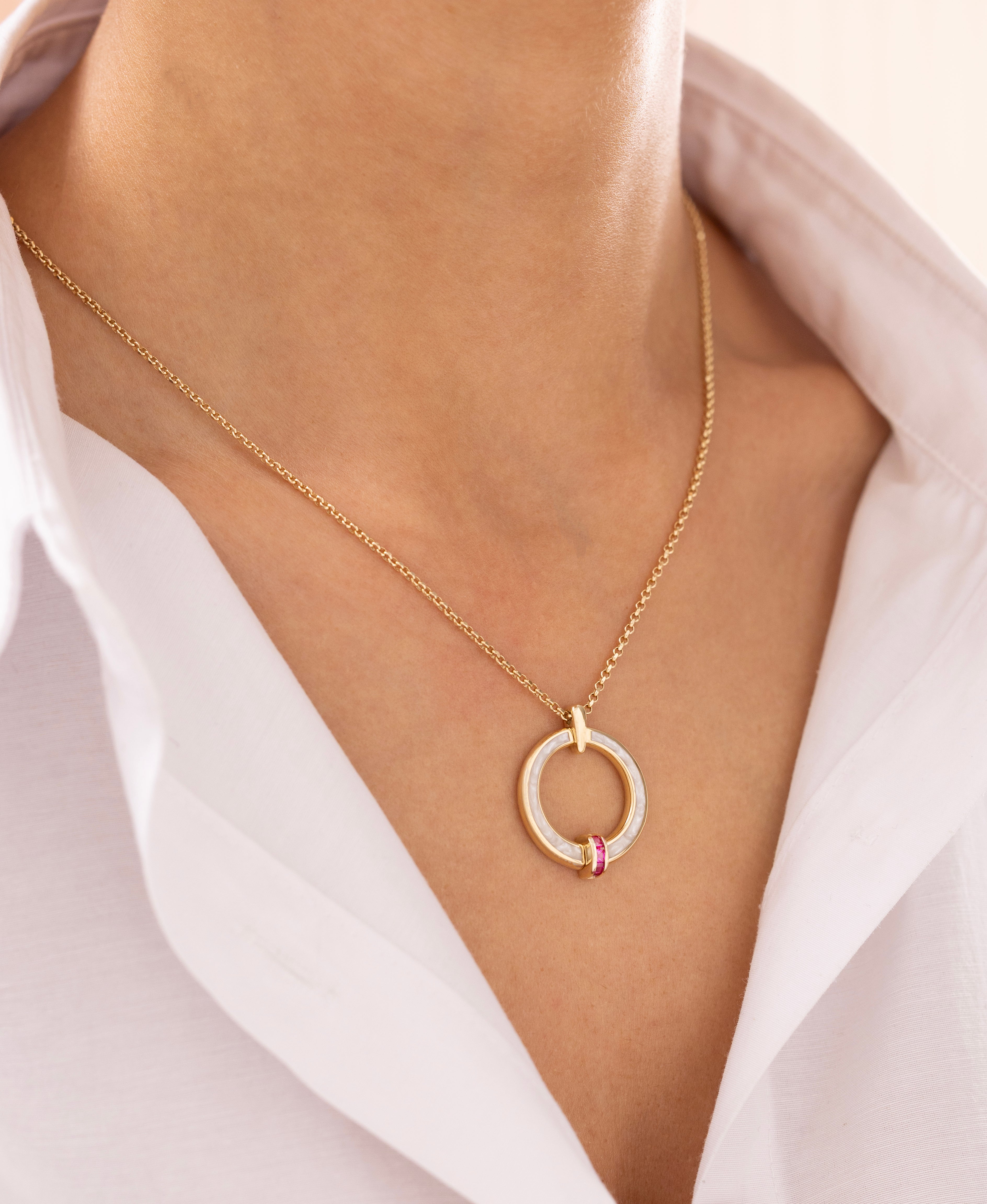 Cetaş Eterna Sedefli Çember 14 Ayar Altın Kolye