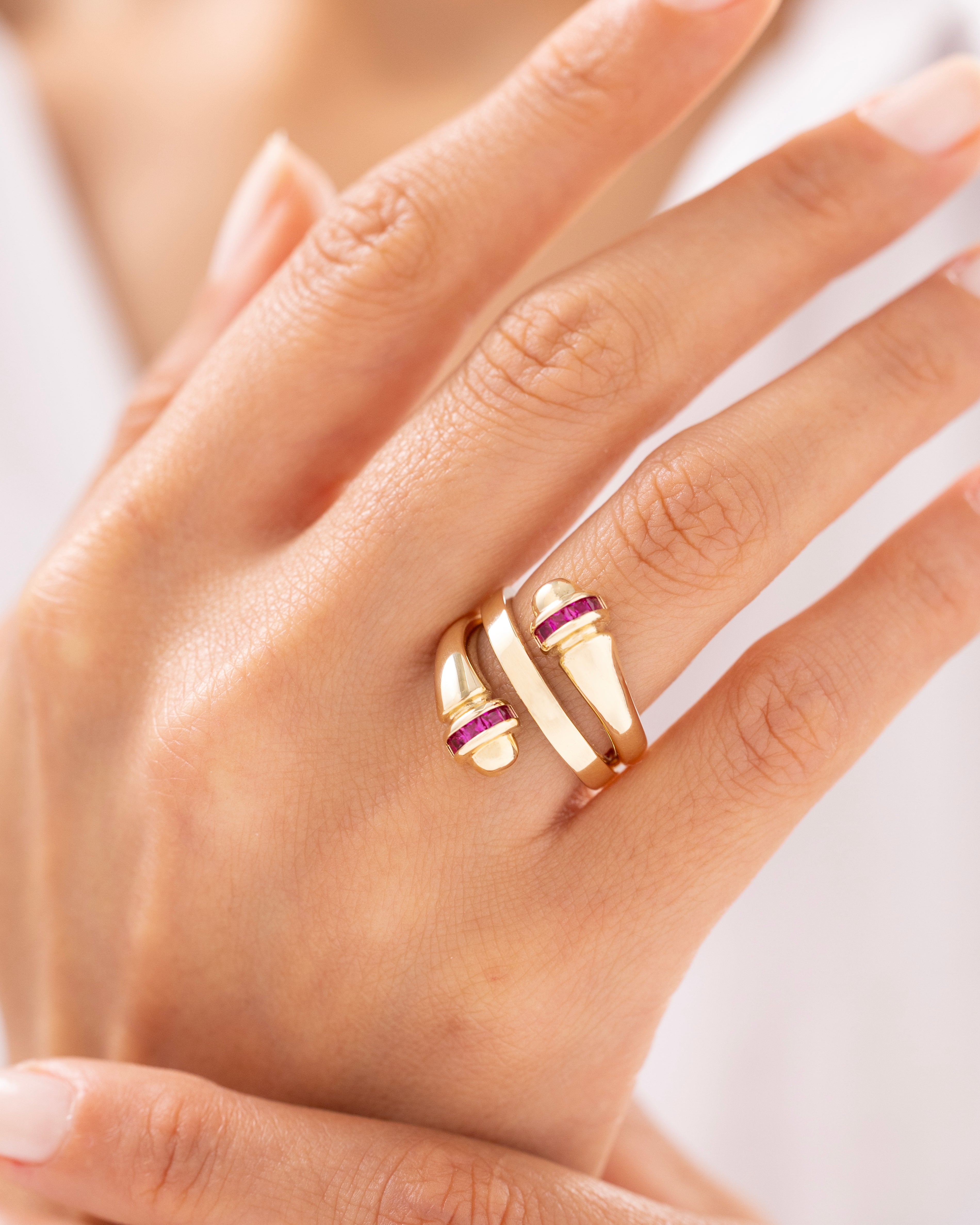 Cetaş Eterna Pembe Taş 14 Ayar Altın Yüzük