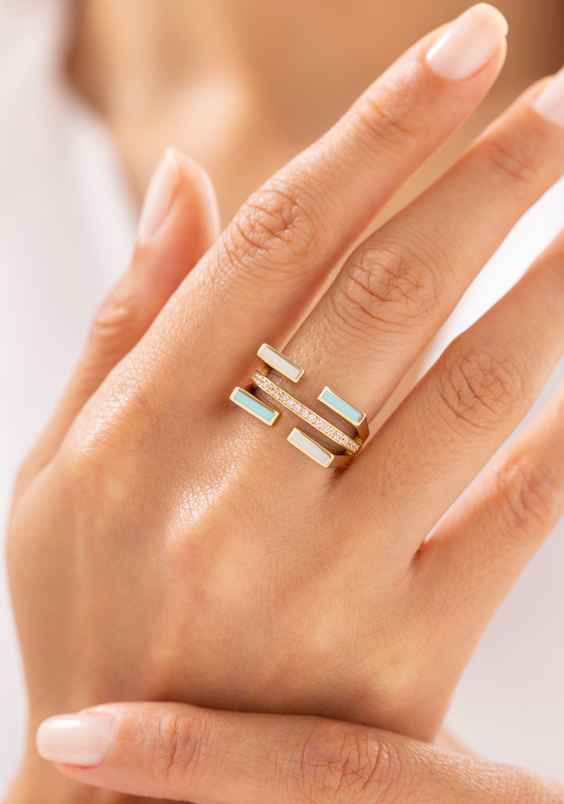 Cetaş Eterna Zümrüt Mine 14 Ayar Altın Yüzük