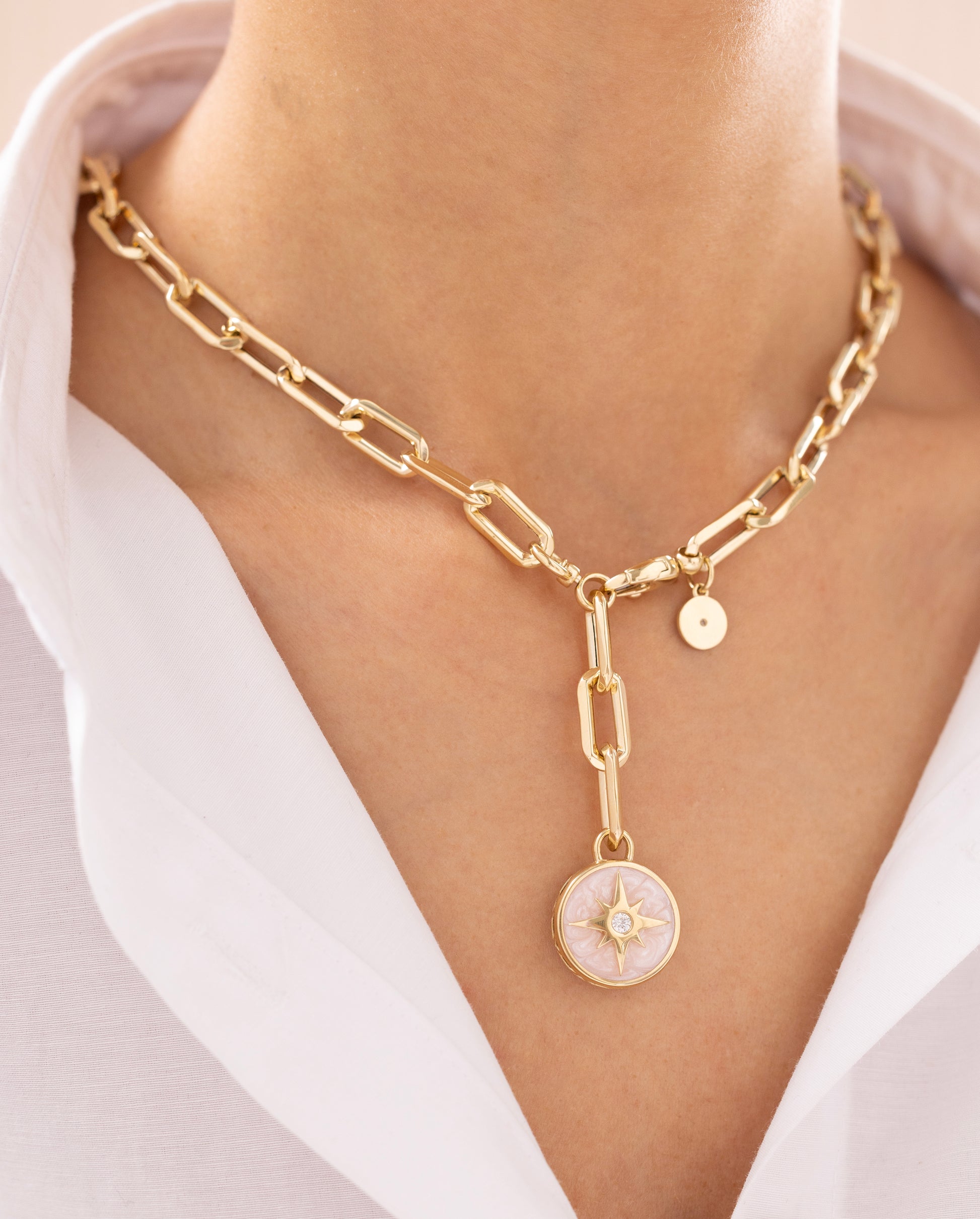 Cetaş Eterna Yıldız Motifli Sedef Uçlu 14 Ayar Altın Kolye