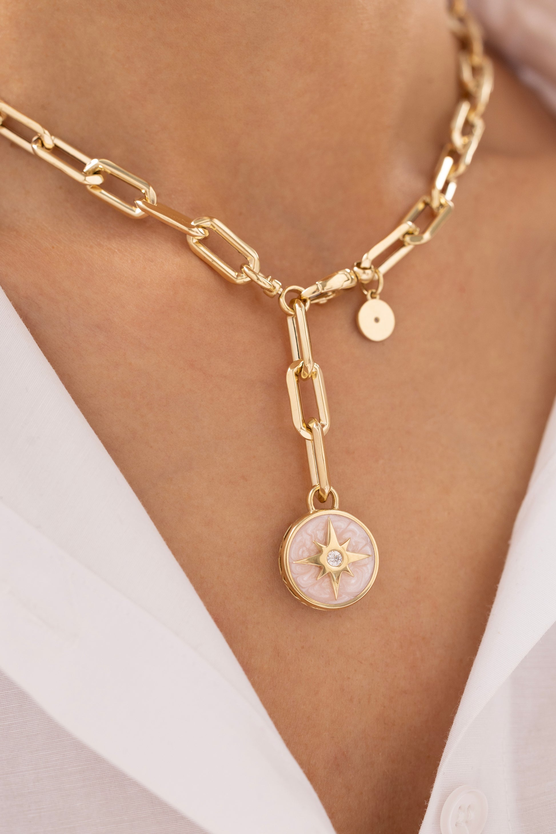 Cetaş Eterna Yıldız Motifli Sedef Uçlu 14 Ayar Altın Kolye