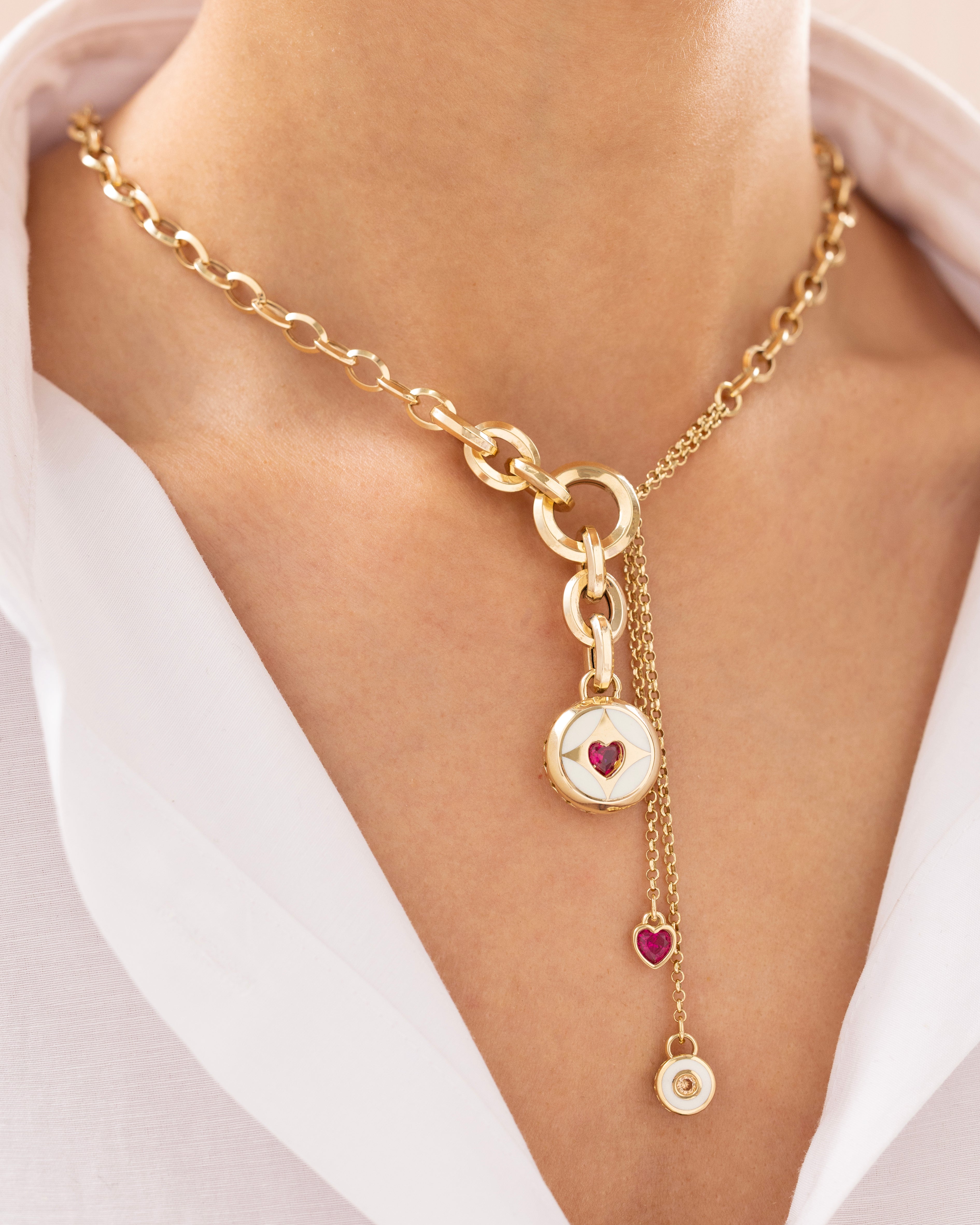 Cetaş Eterna Sedef Kalpli Charmlı 14 Ayar Altın Kolye