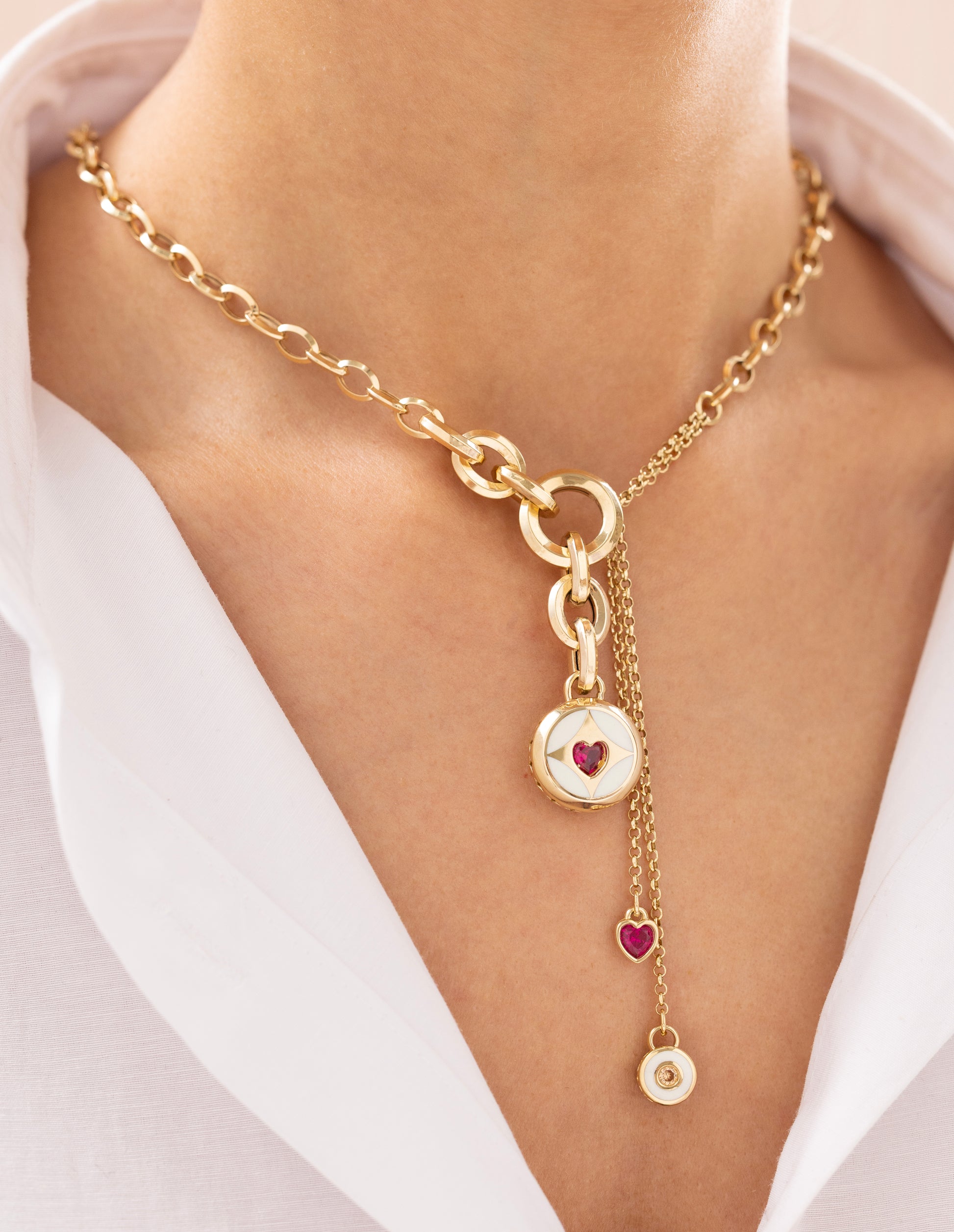 Cetaş Eterna Sedef Kalpli Charmlı 14 Ayar Altın Kolye