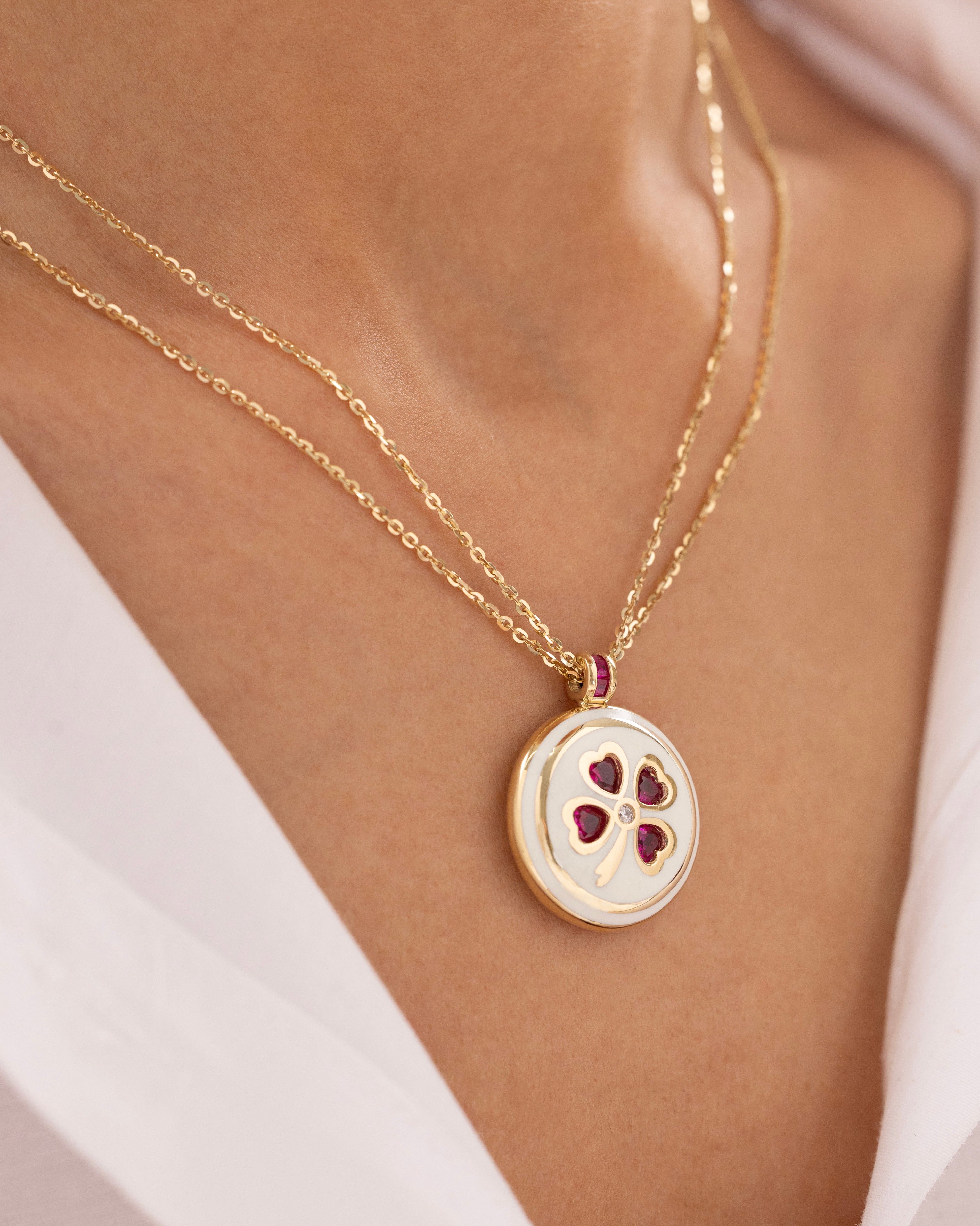 Cetaş Eterna Sedefli Şans Yoncalı 14 Ayar Altın Kolye