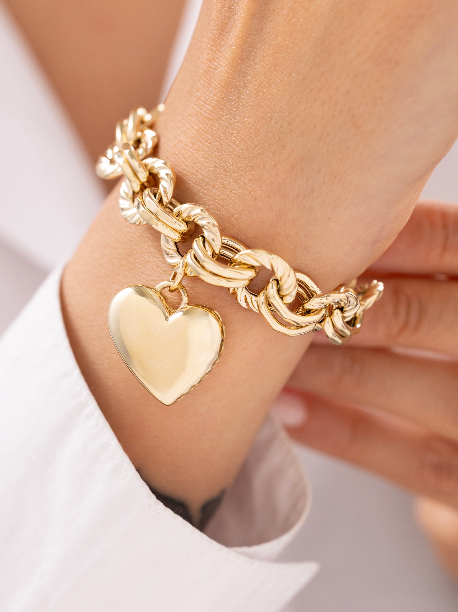 Cetaş Eterna Vintage Kalpli 14 Ayar Altın Bileklik