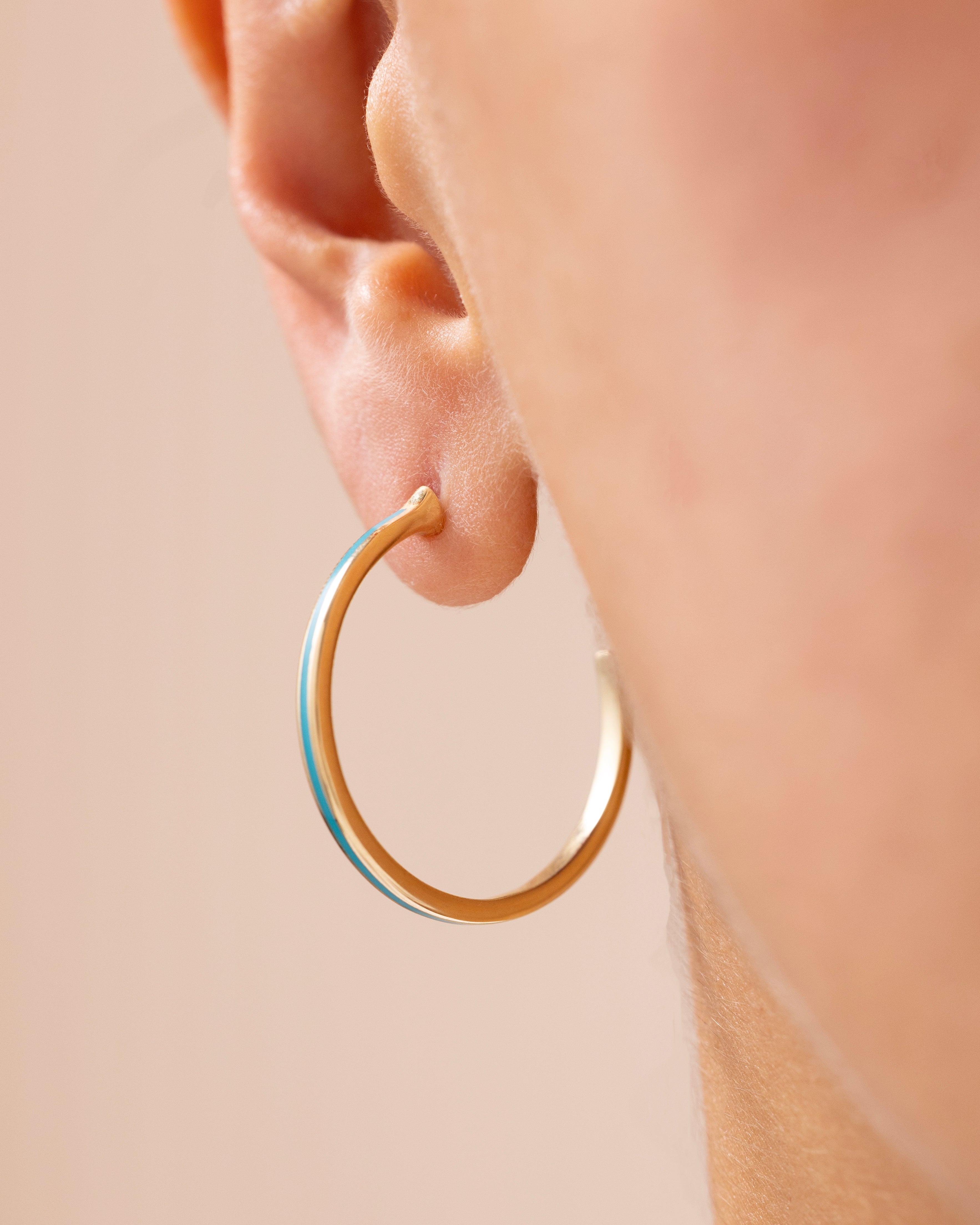 Cetaş Eterna Mineli Halka 14 Ayar Altın Küpe