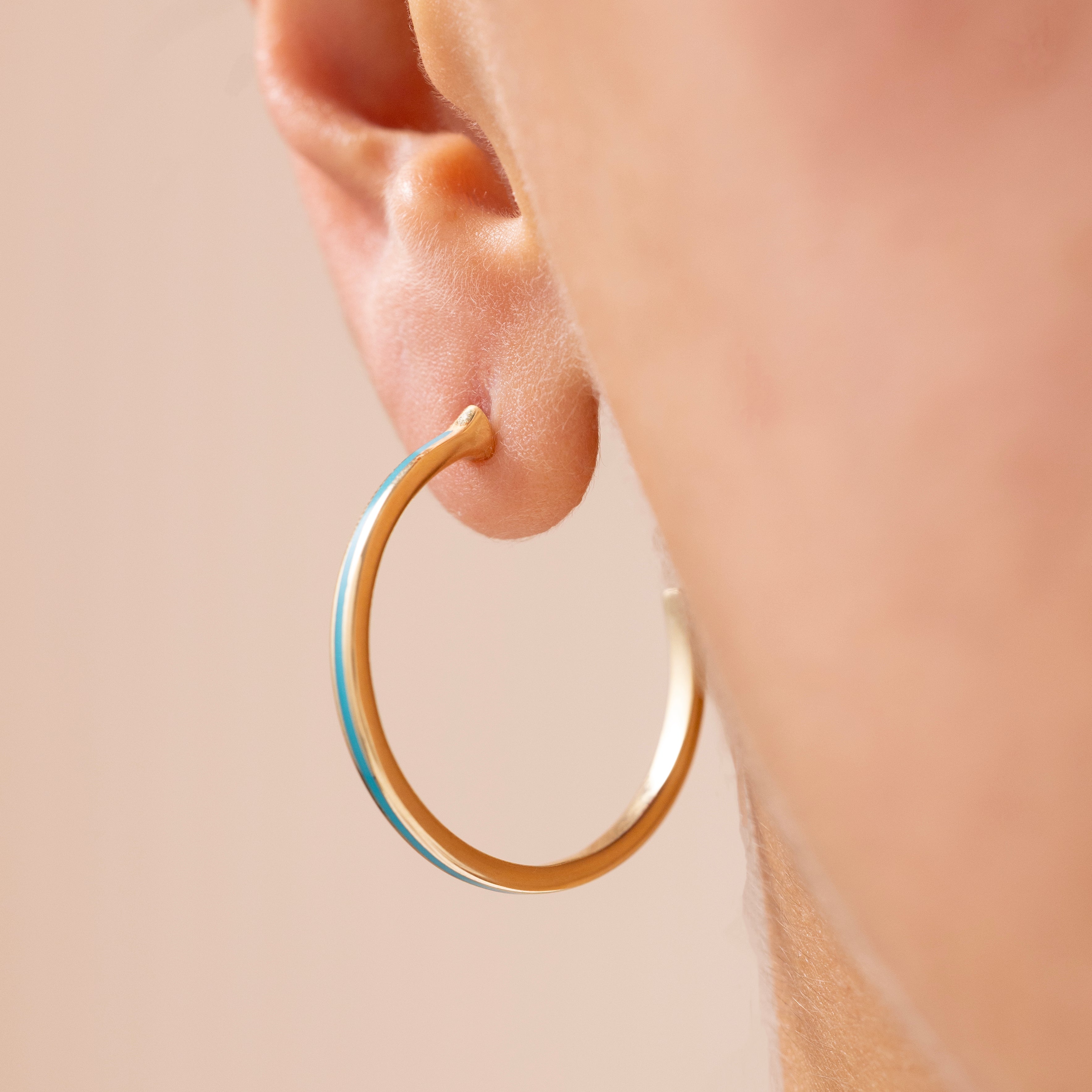 Cetaş Eterna Taşlı Büyük Yıldız 14 Ayar Altın Küpe