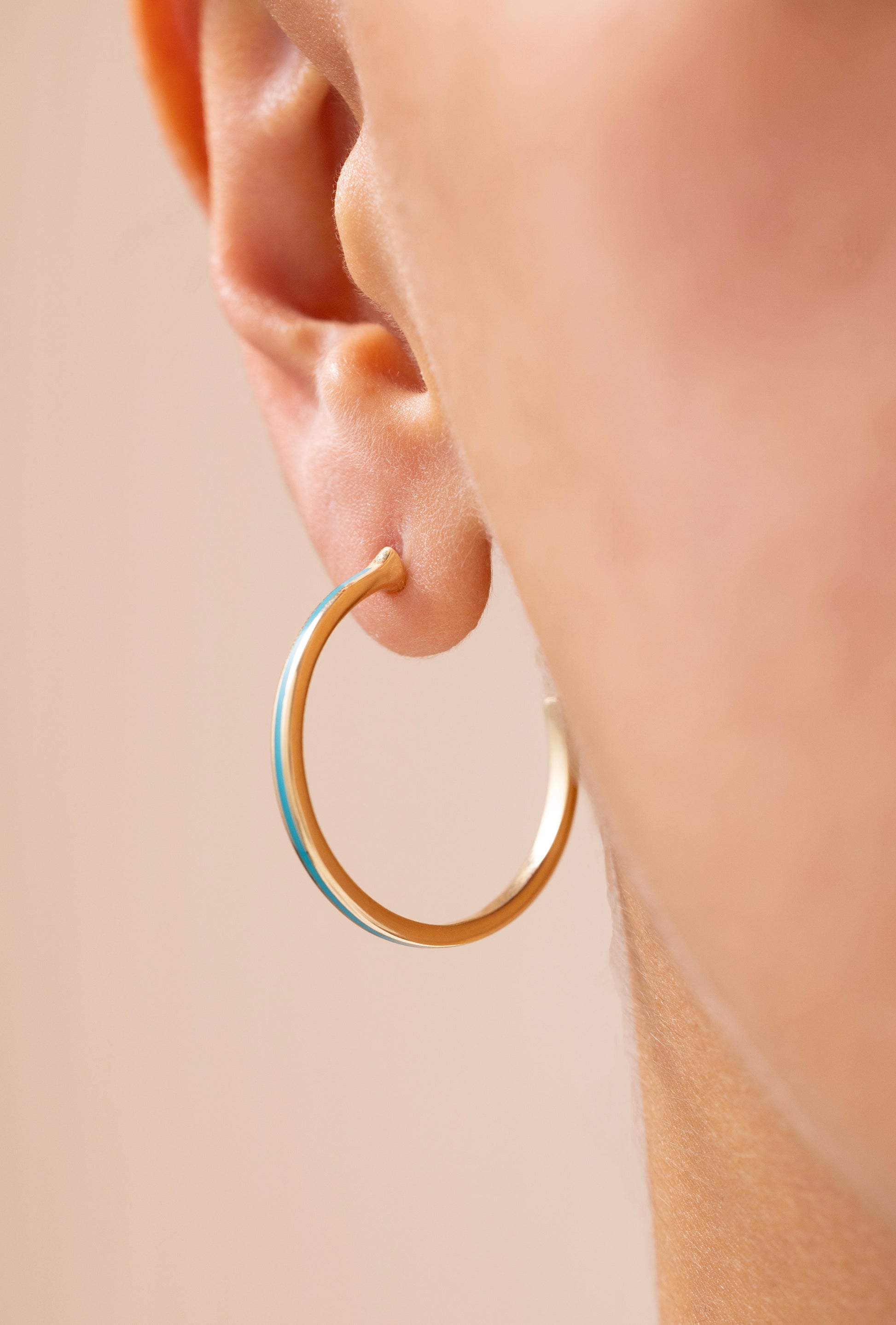 Cetaş Eterna Taşlı Büyük Yıldız 14 Ayar Altın Küpe