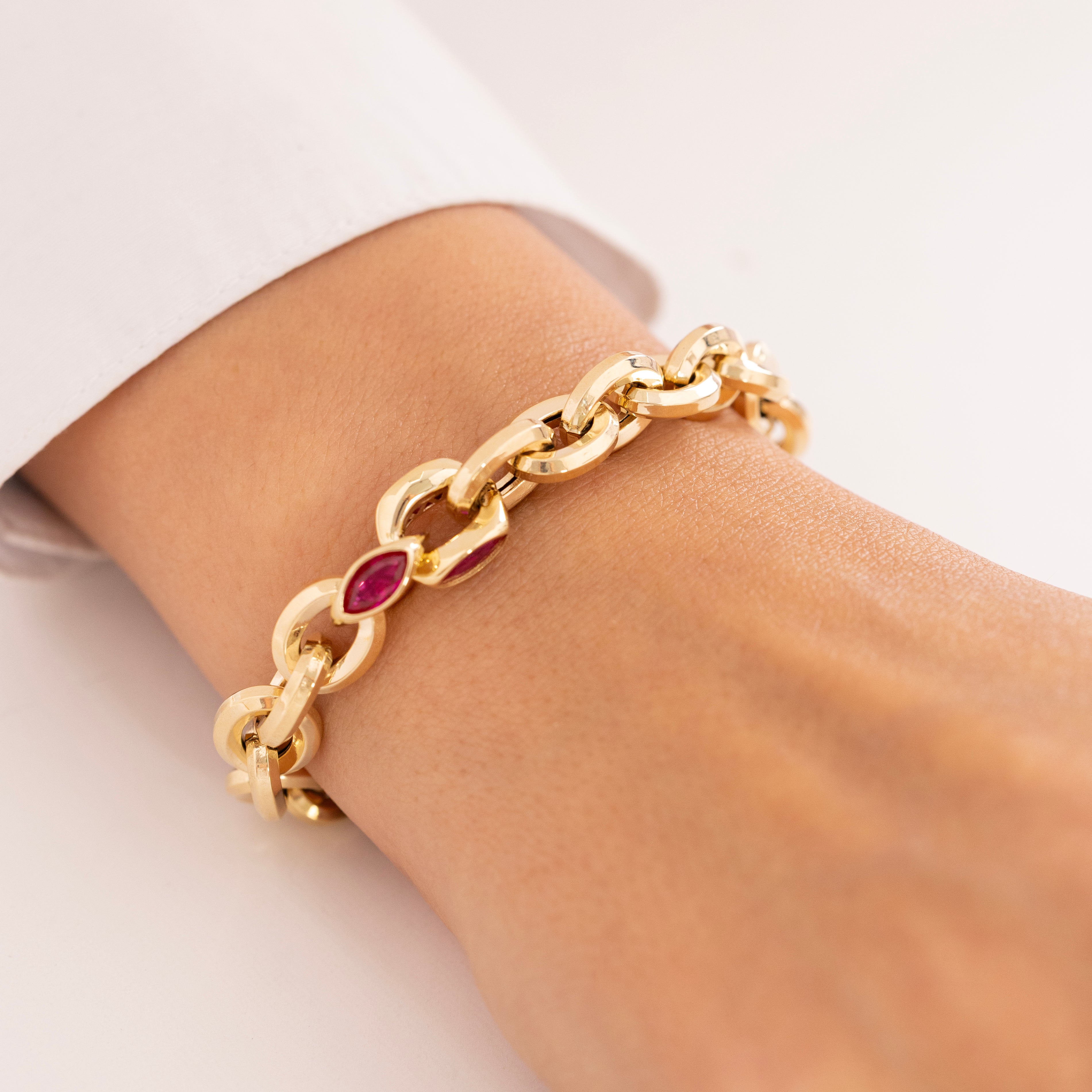 Cetaş Eterna Marquise Taşlı 14 Ayar Altın Bileklik