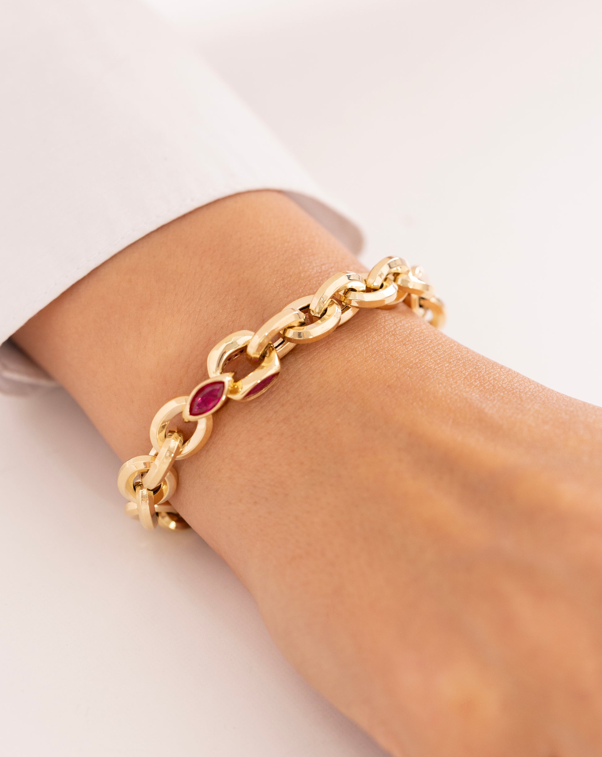 Cetaş Eterna Marquise Taşlı 14 Ayar Altın Bileklik