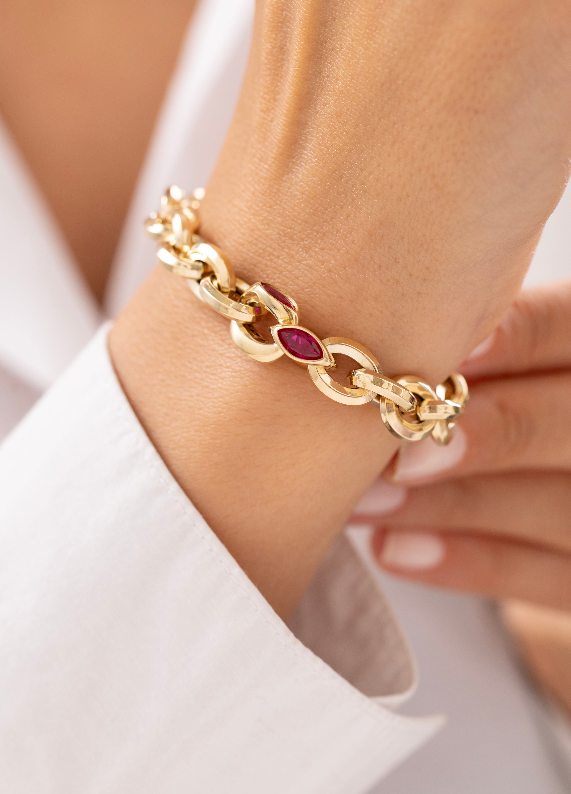 Cetaş Eterna Marquise Taşlı 14 Ayar Altın Bileklik