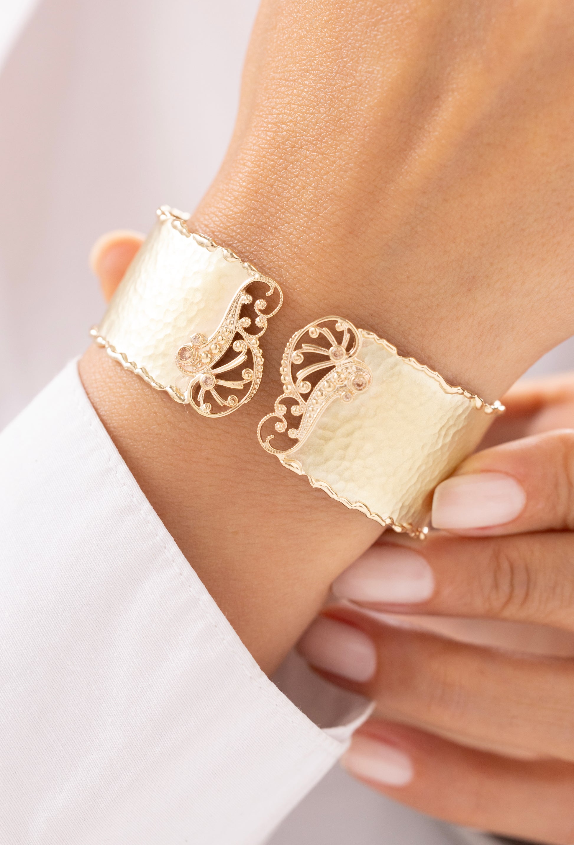 Cetaş Sarmaşık Vintage 14 Ayar Altın Kelepçe