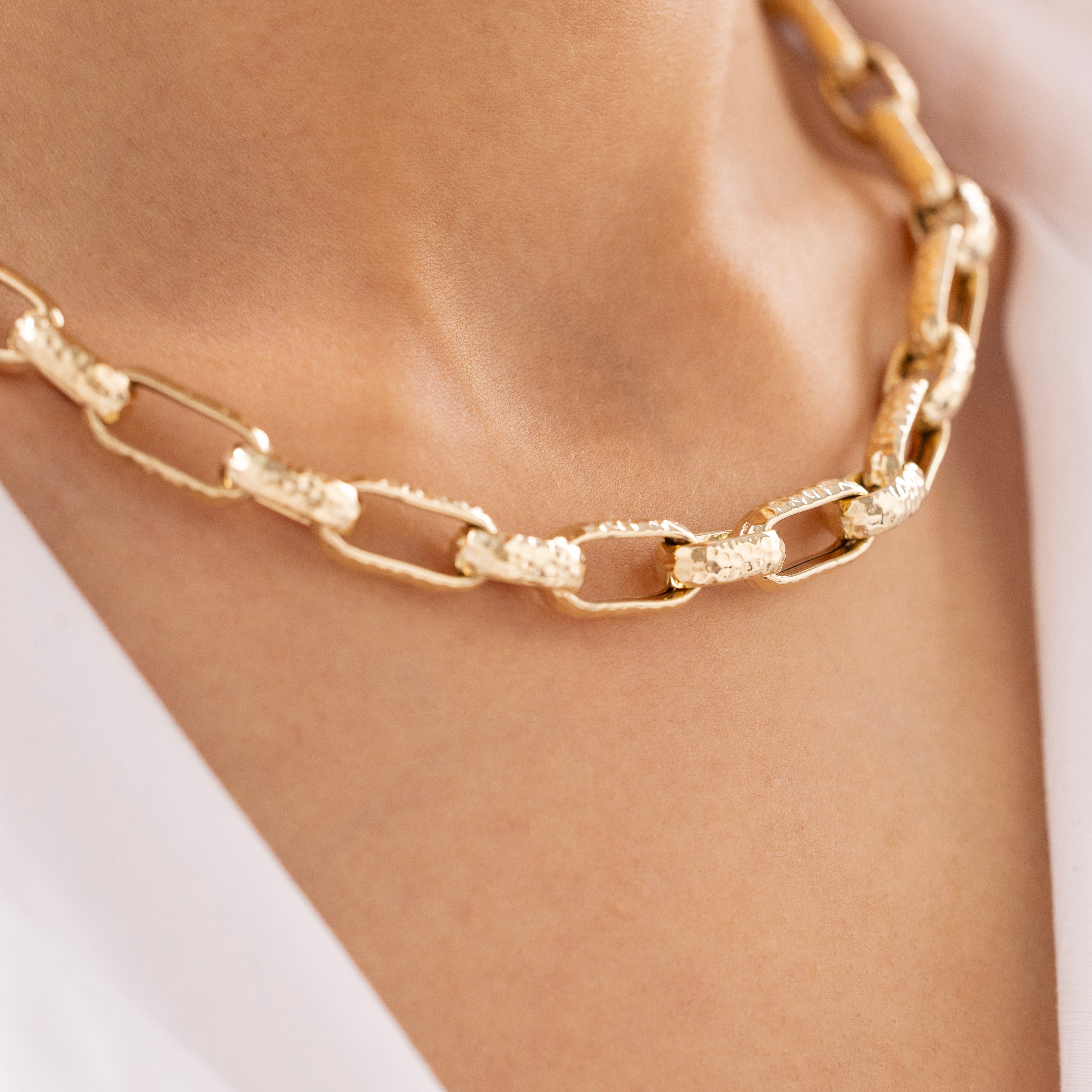 Cetaş Eterna Vintage Dövme 14 Ayar Altın Kolye