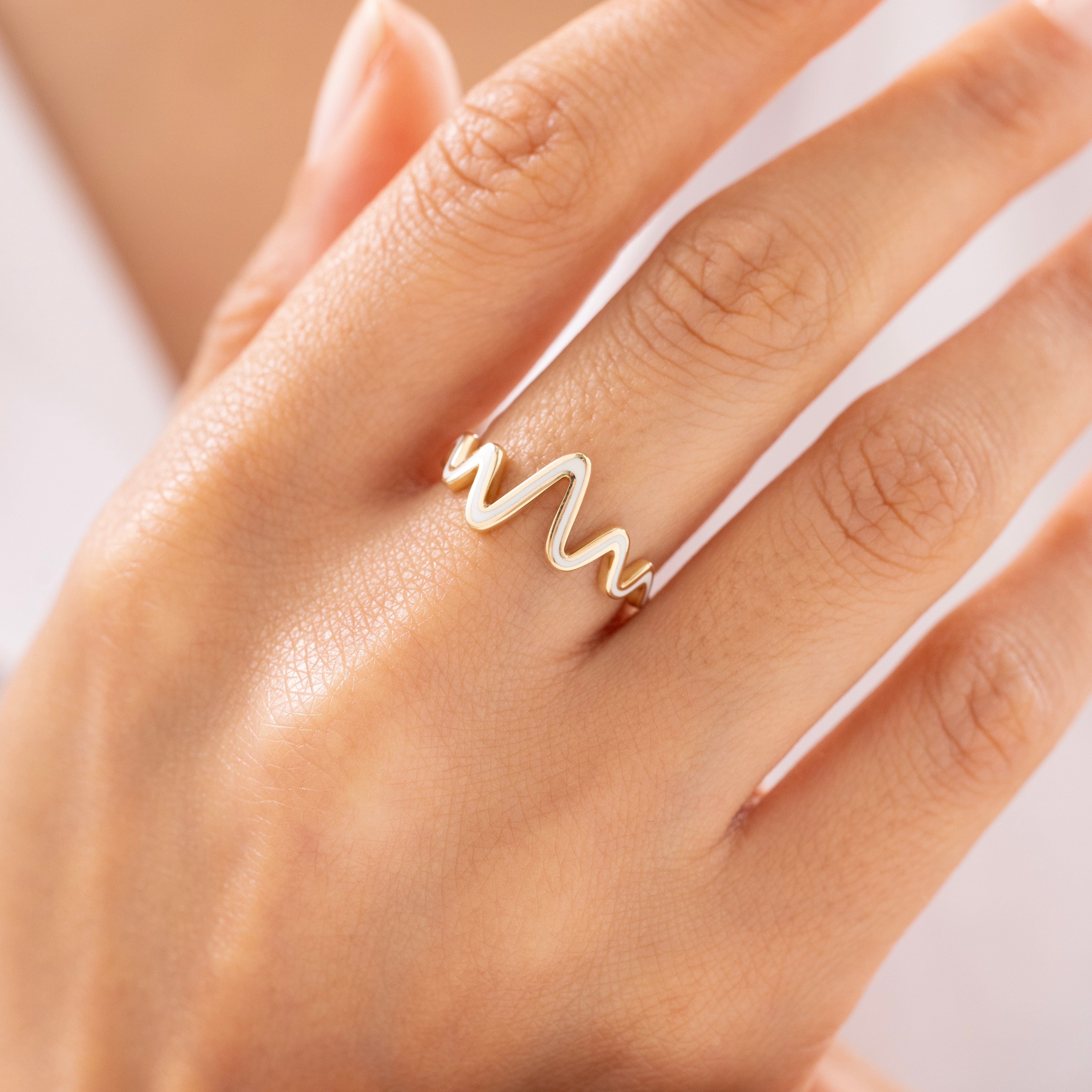 Cetaş Eterna Modern Kıvrımlı 14 Ayar Altın Yüzük