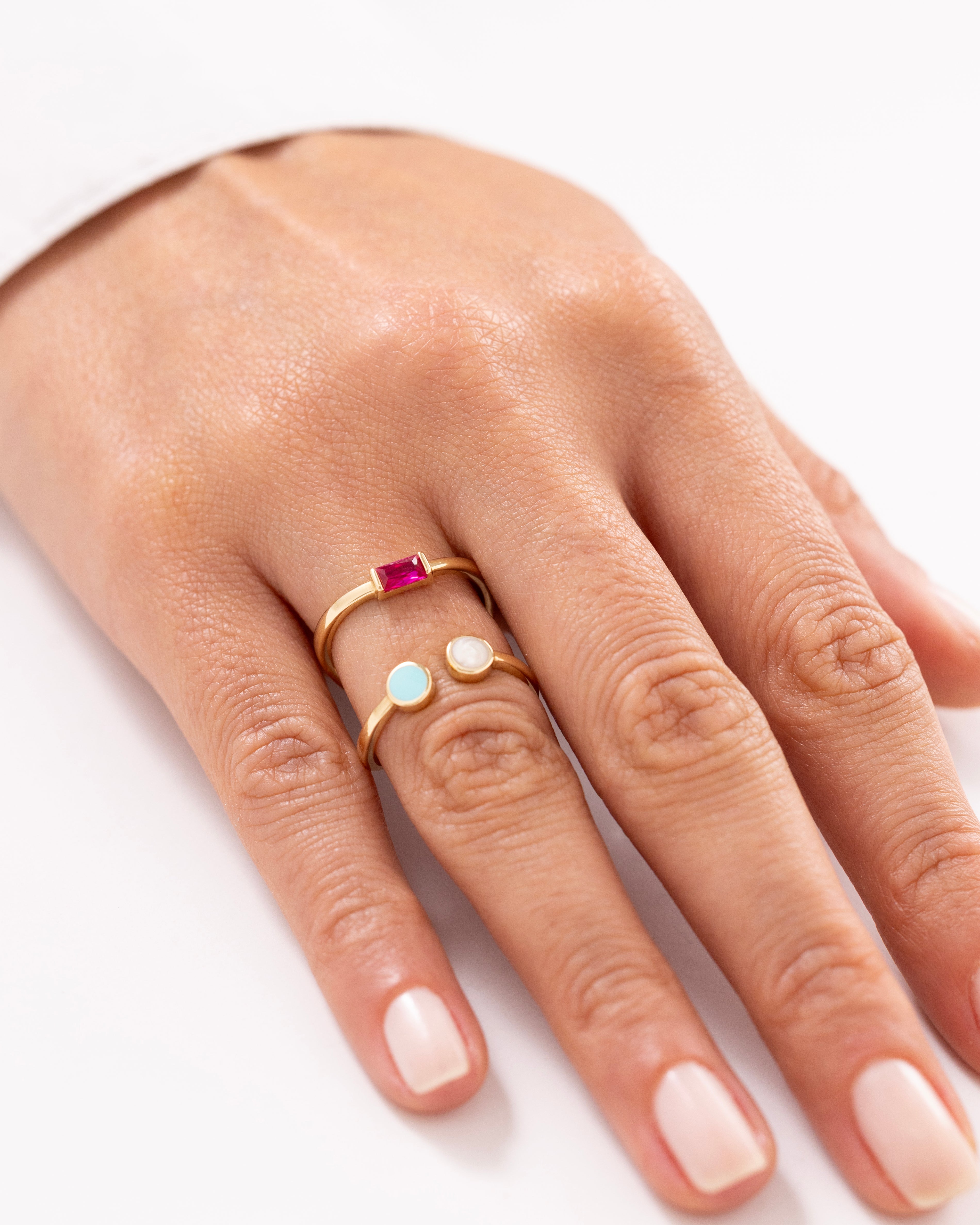 Cetaş Eterna Renkli Üç Taşlı 14 Ayar Altın Yüzük