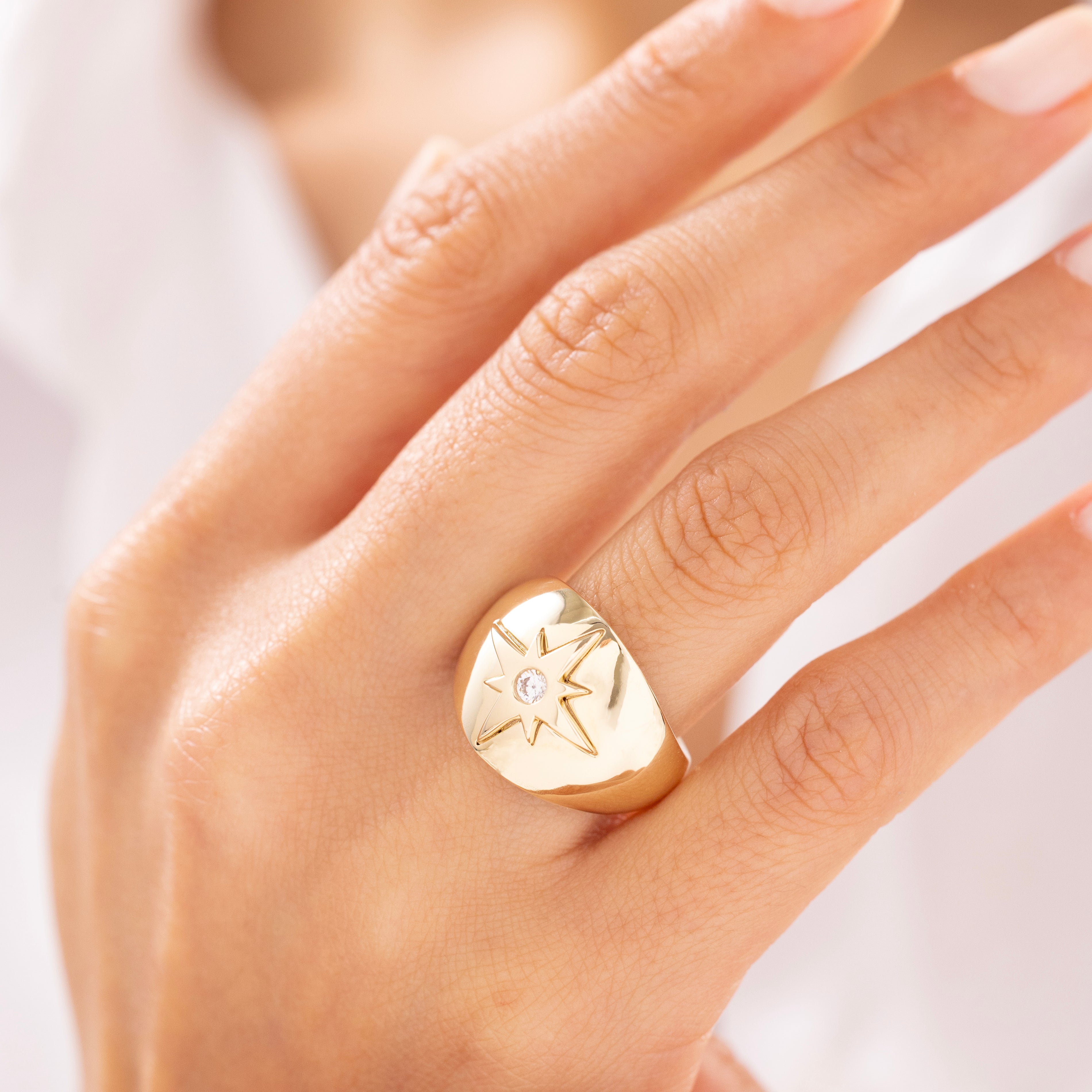 Cetaş Eterna Yıldız Işıltısı 14 Ayar Altın Yüzük