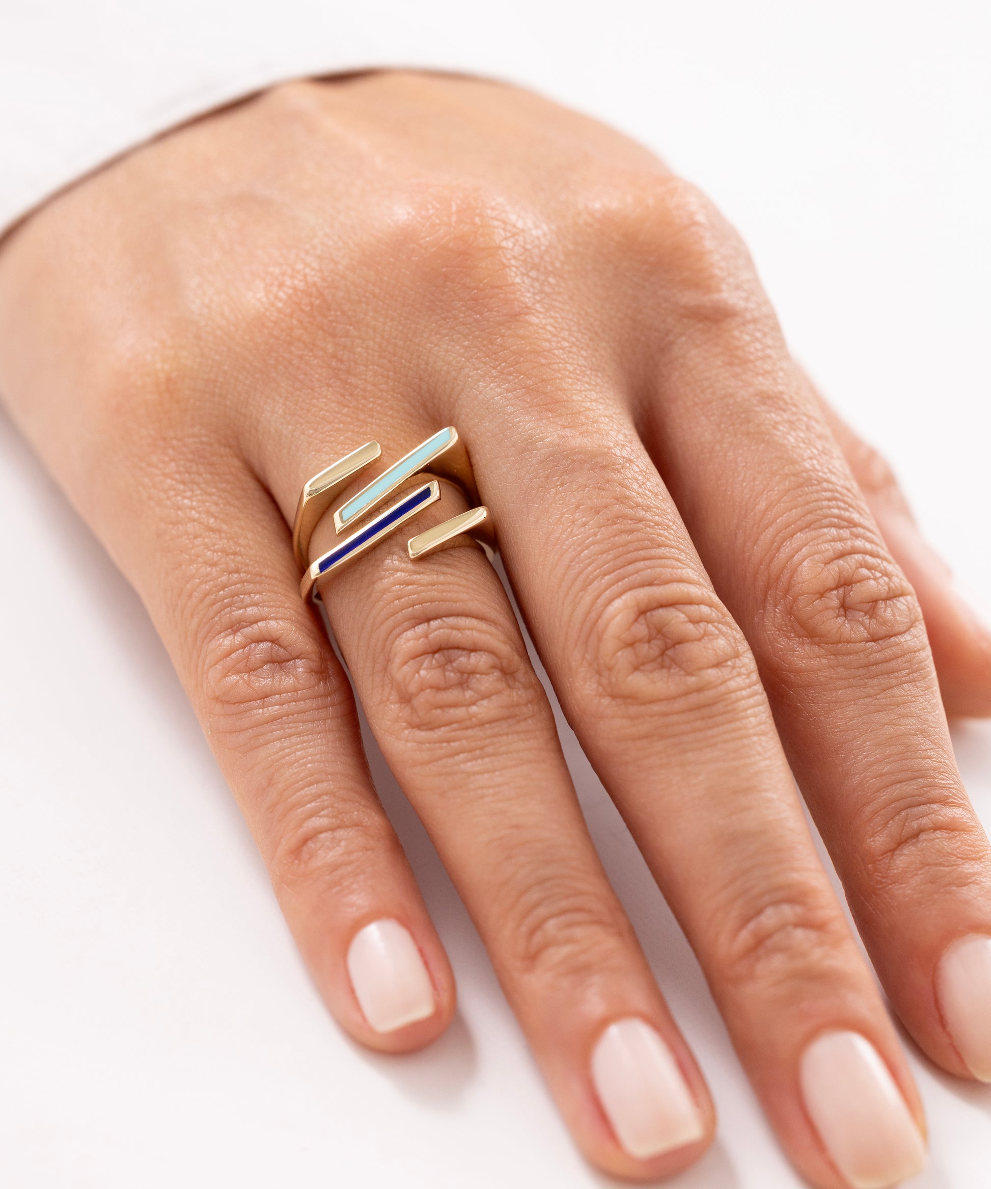 Cetaş Eterna Mine Çizgi 14 Ayar Altın Yüzük