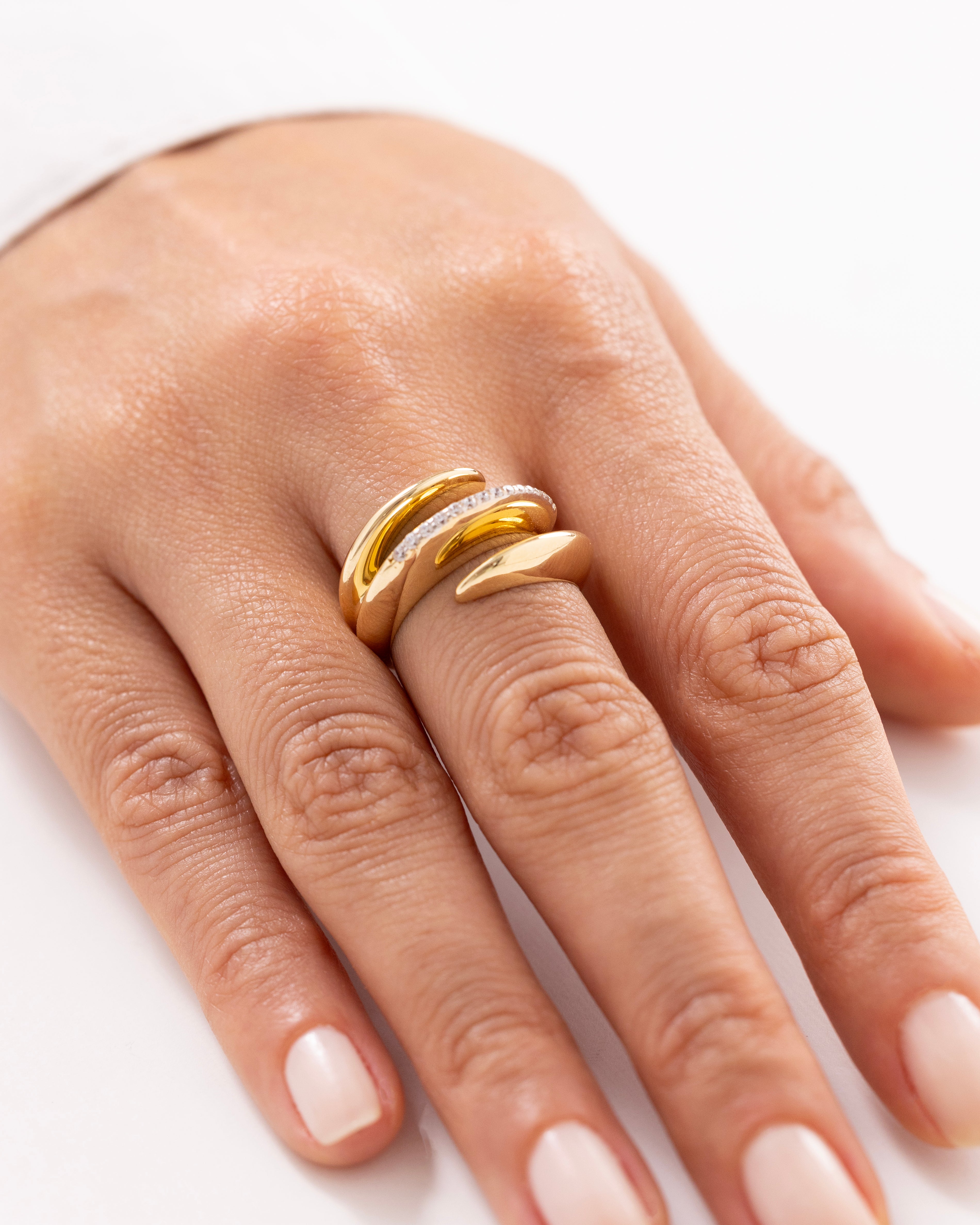 Cetaş Eterna Taşlı Üç Bant 14 Ayar Altın Yüzük