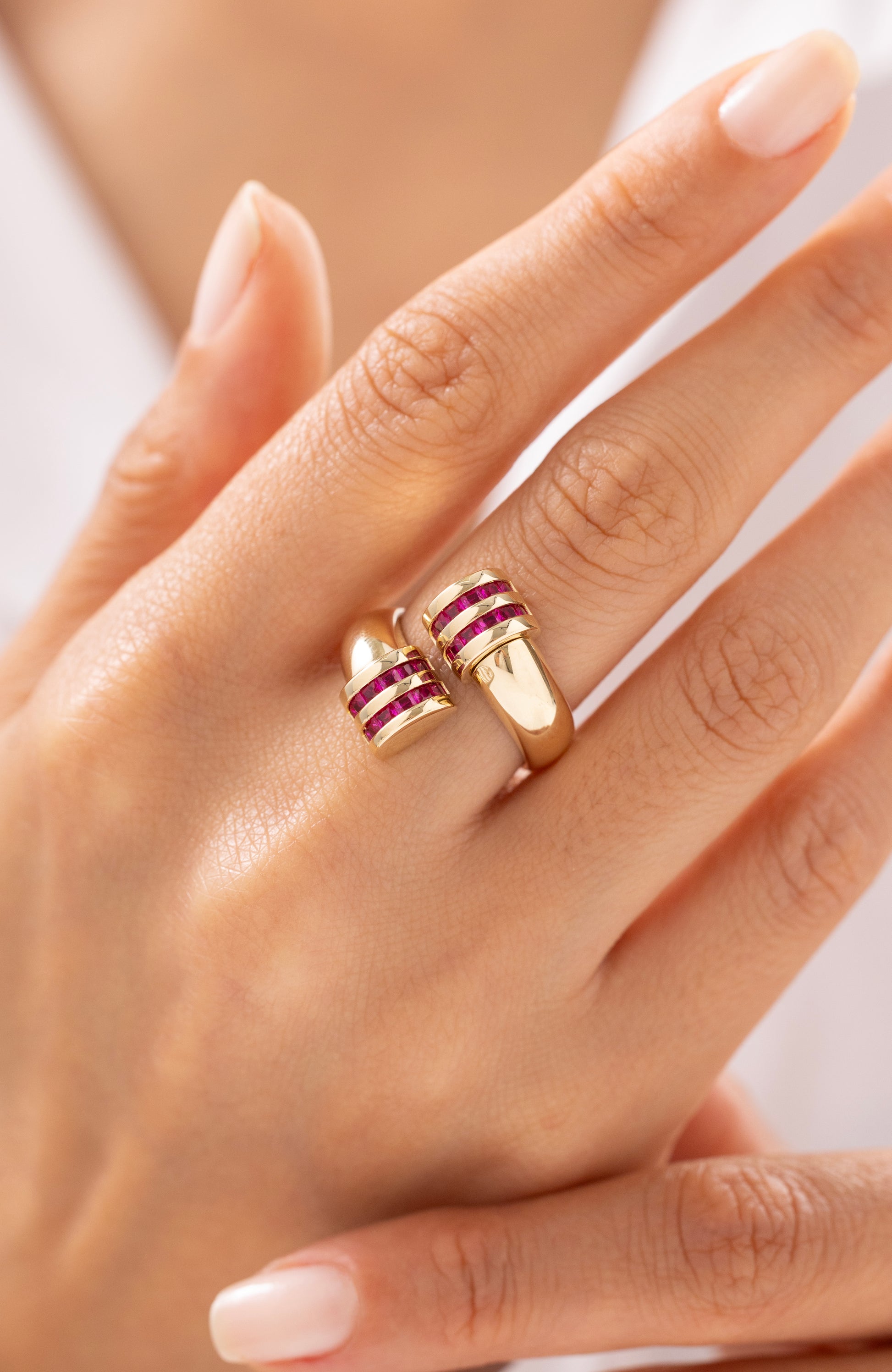 Cetaş Eterna Fuşya 14 Ayar Altın Yüzük