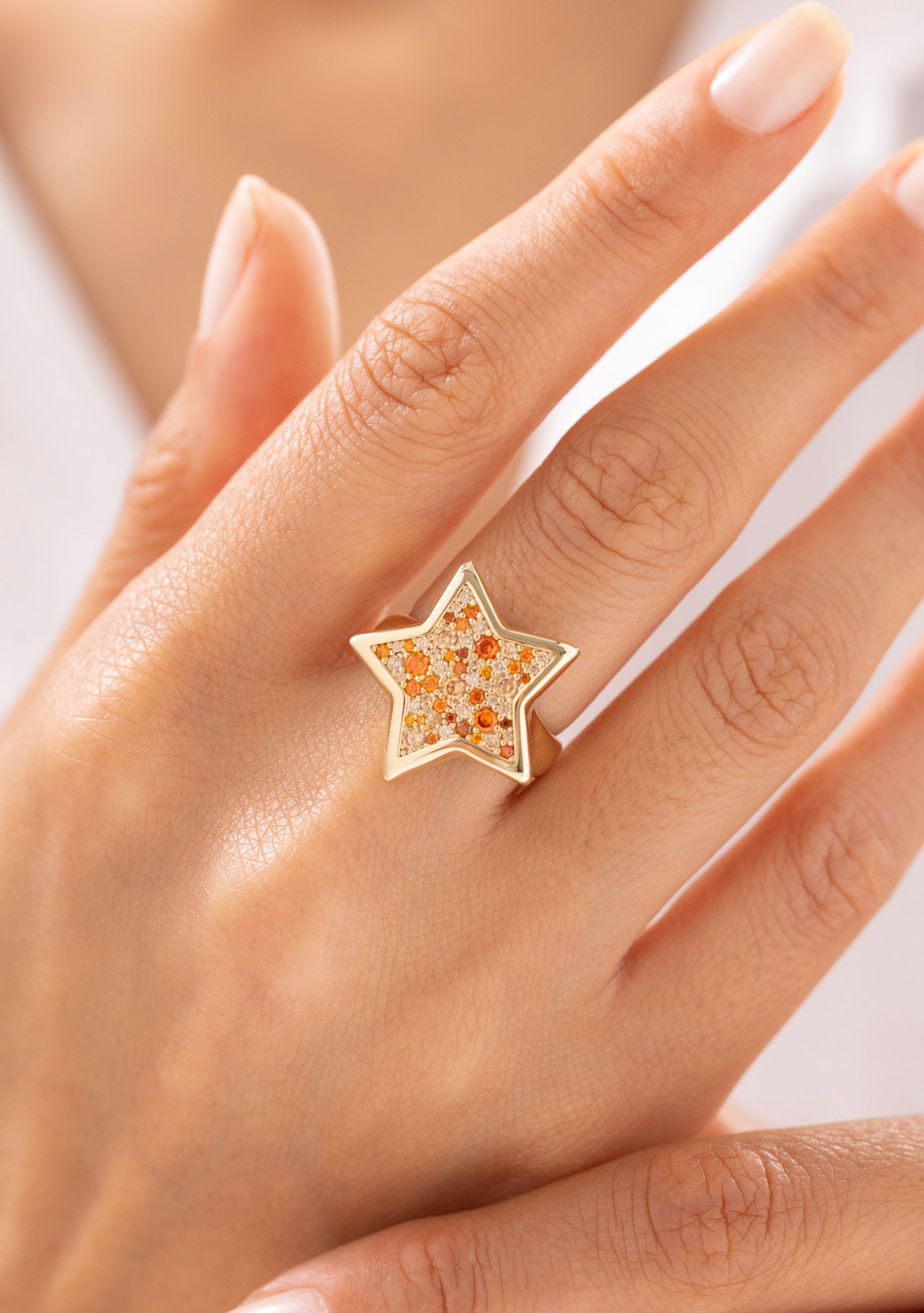 Cetaş Eterna Taşlı Yıldız 14 Ayar Altın Yüzük