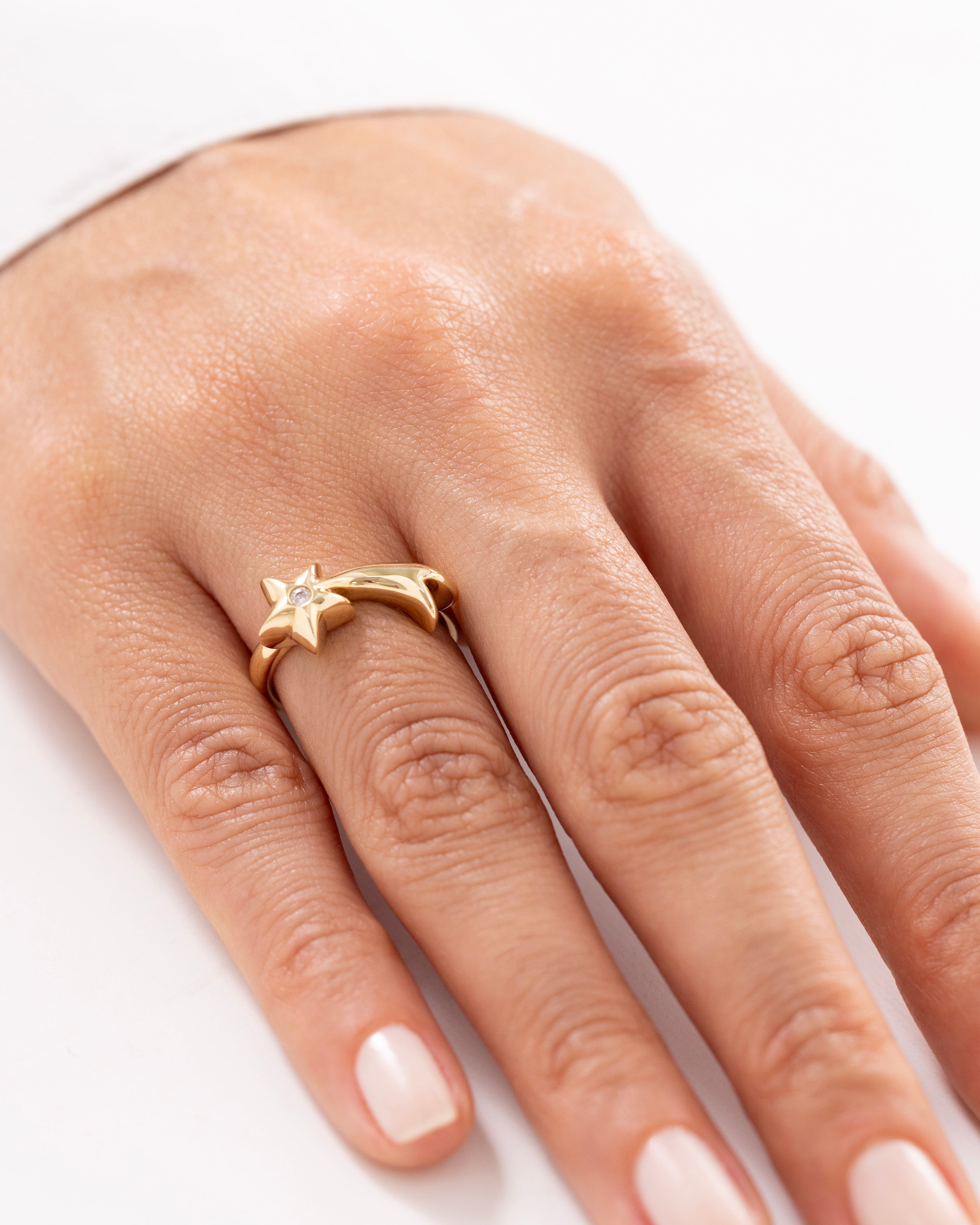 Cetaş Eterna Taşlı Dilek Yıldızı 14 Ayar Altın Yüzük