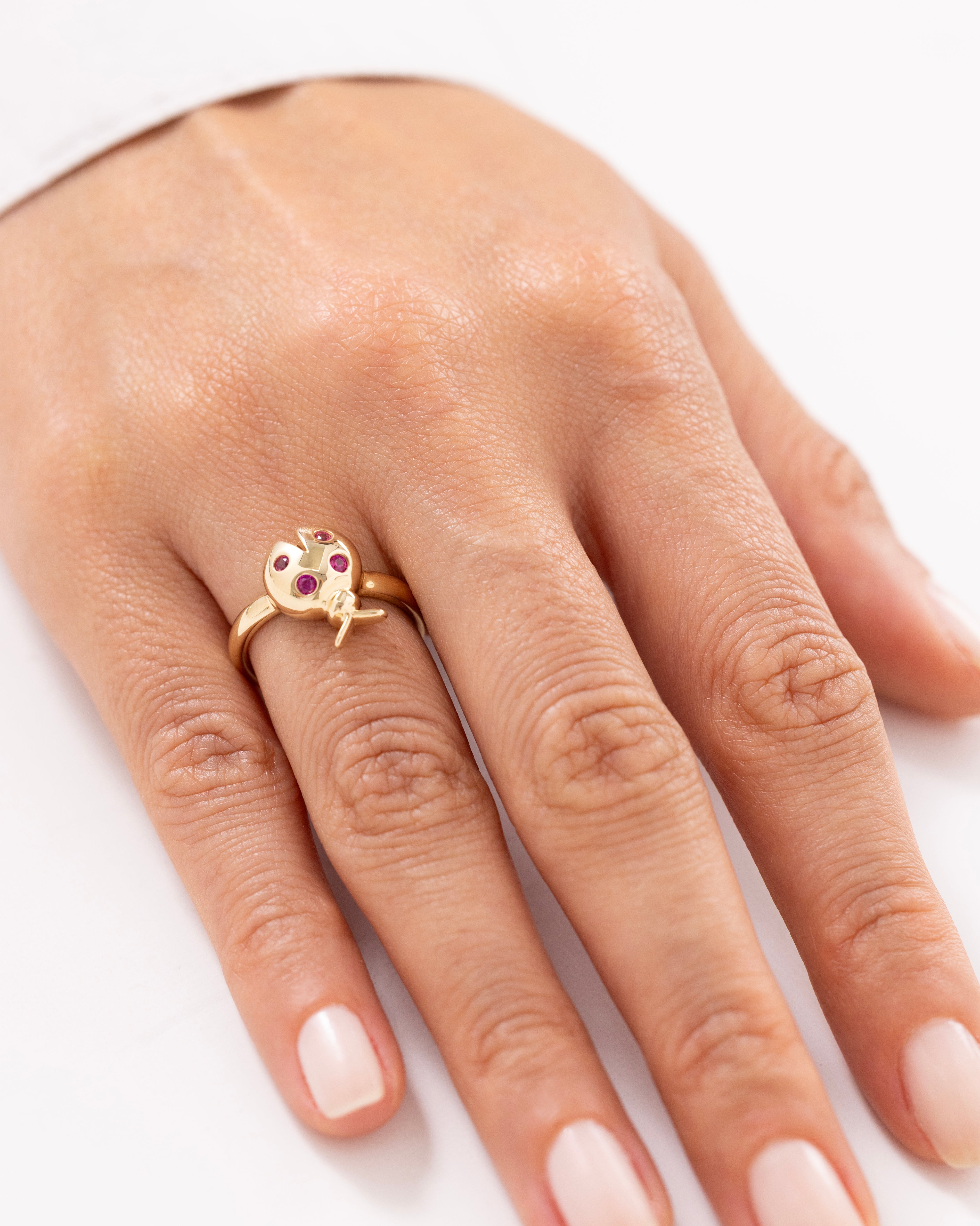 Cetaş Eterna Uğur Böceği 14 Ayar Altın Yüzük