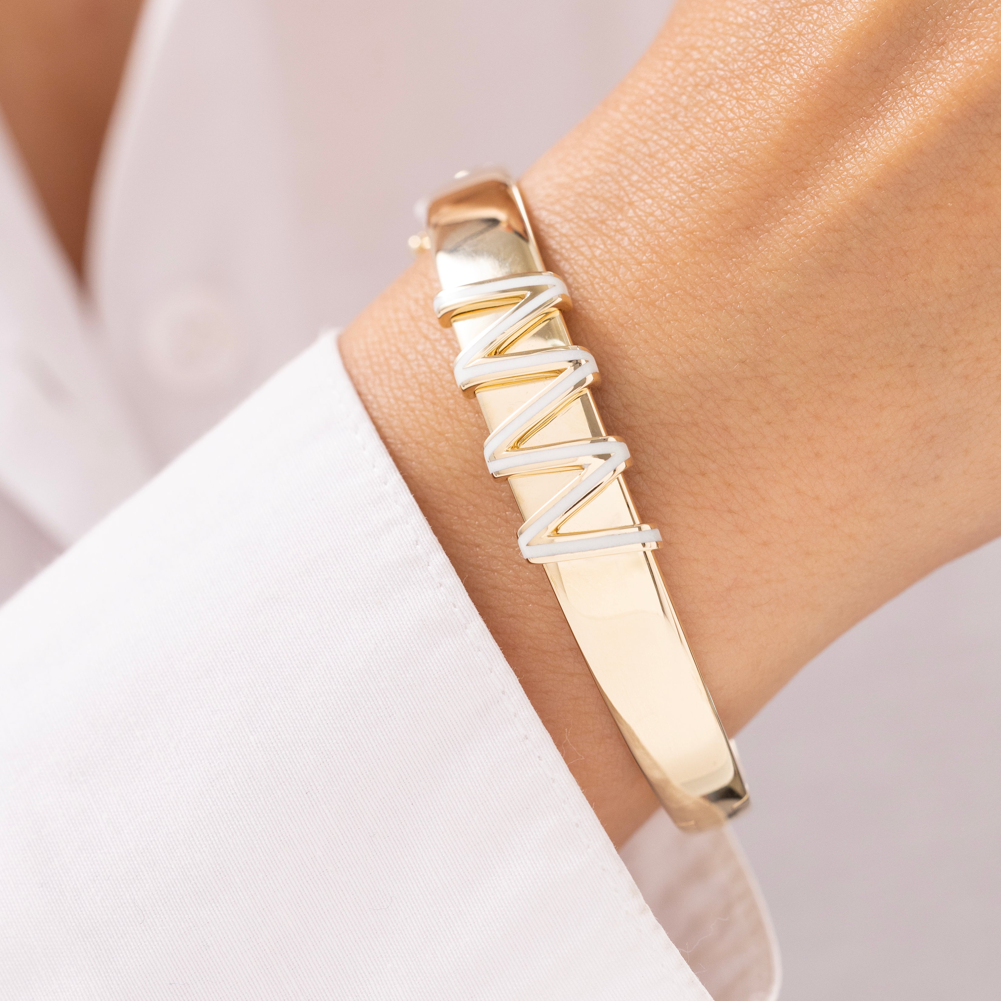 Cetaş Eterna Modern Mineli 14 Ayar Altın Kelepçe