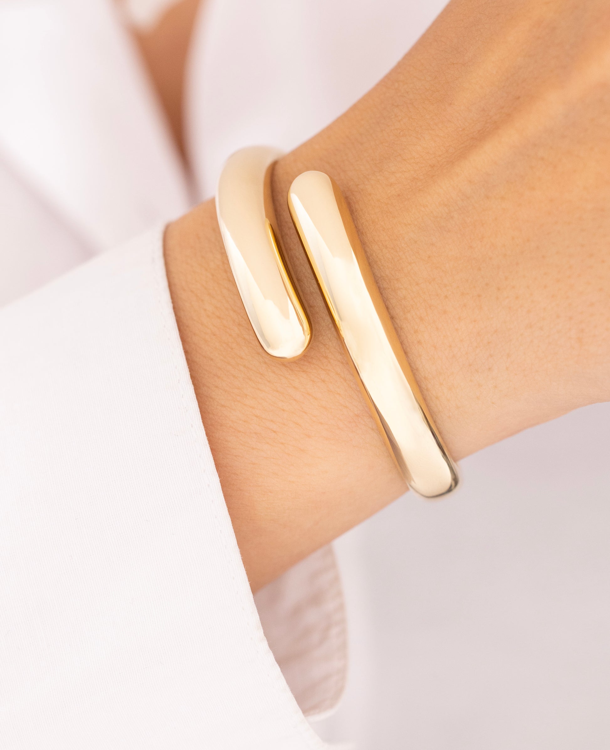 Cetaş Eterna Organik 14 Ayar Altın Kelepçe