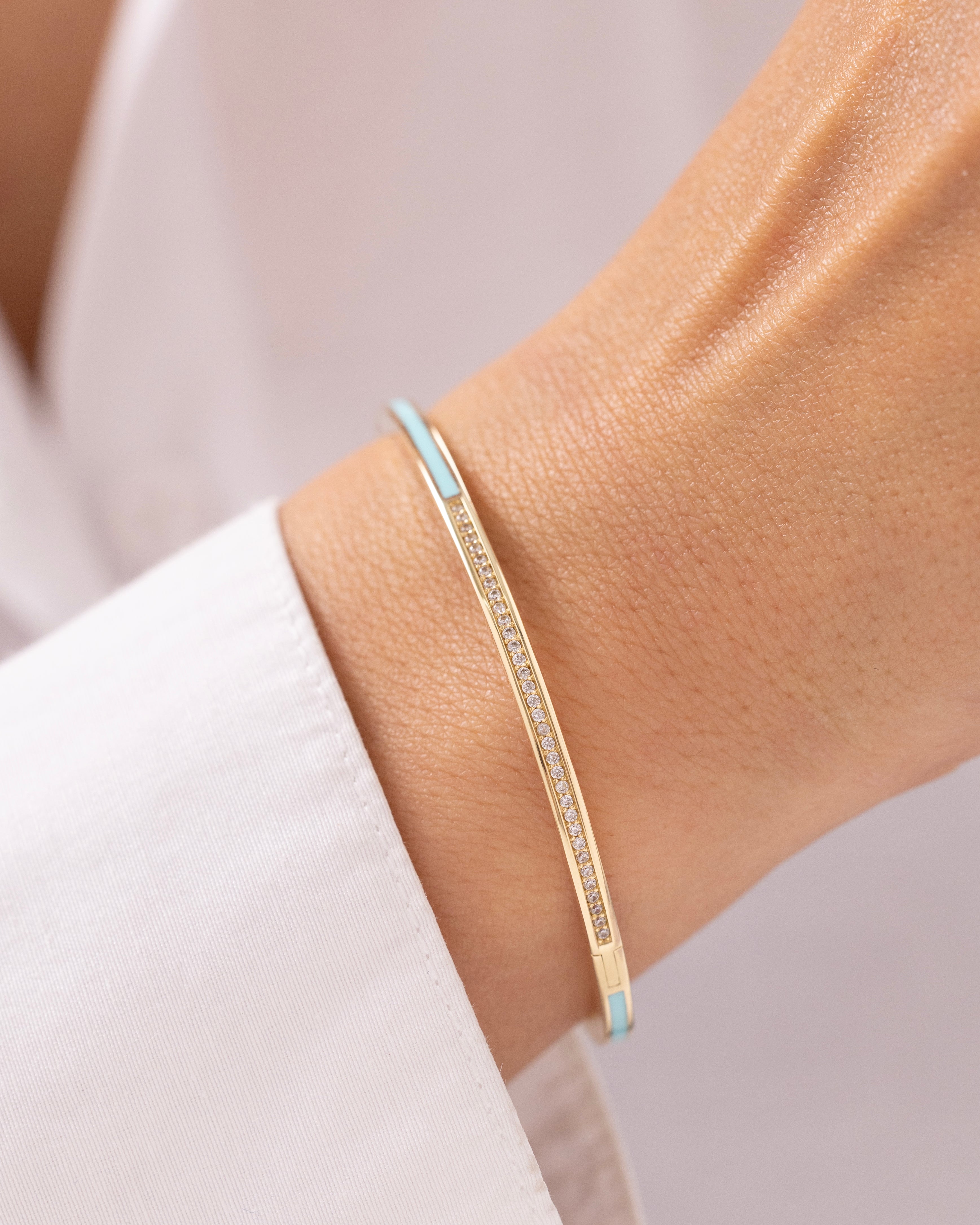 Cetaş Eterna Turkuaz Mineli 14 Ayar Altın Kelepçe