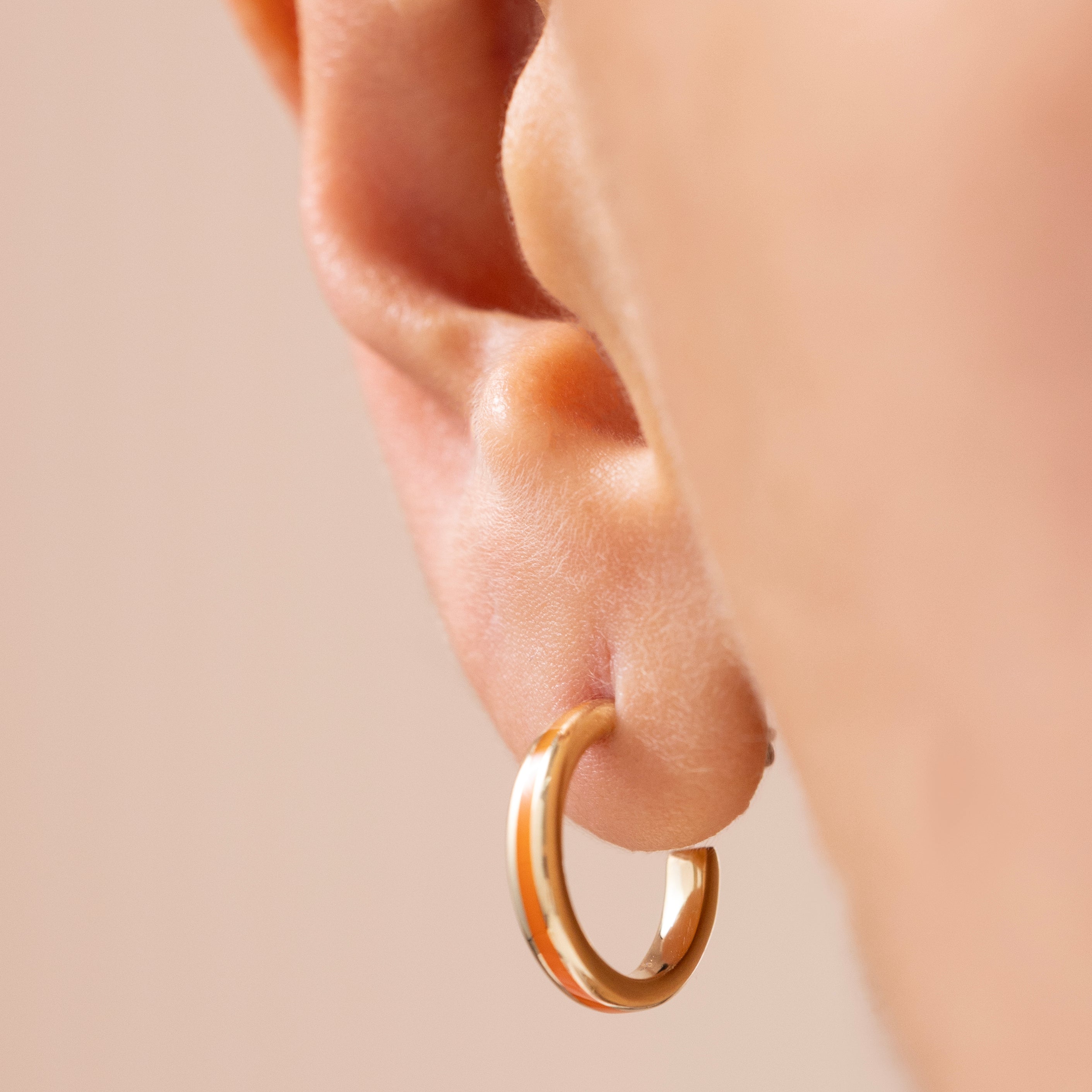 Cetaş Eterna Turuncu Mineli Halka 14 Ayar Altın Küpe