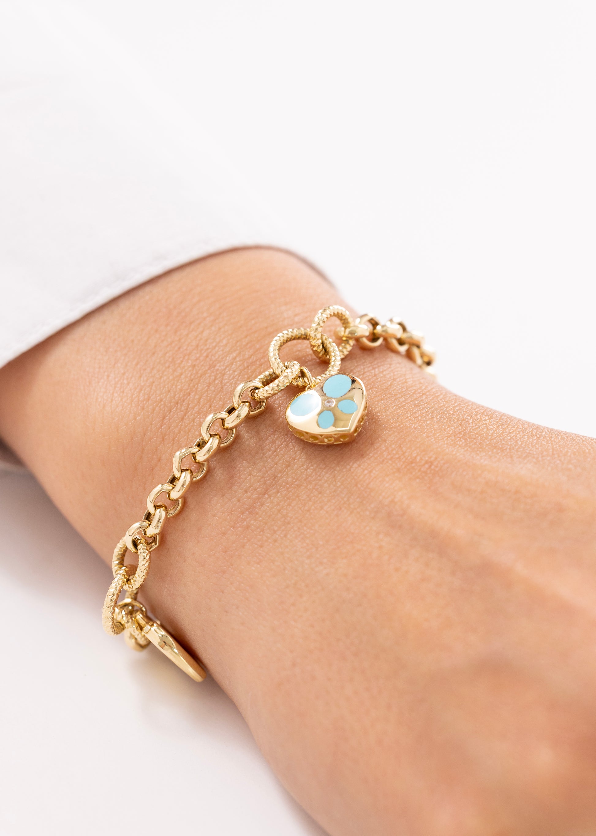 Cetaş Eterna Mavi Kalp Charm 14 Ayar Altın Bileklik