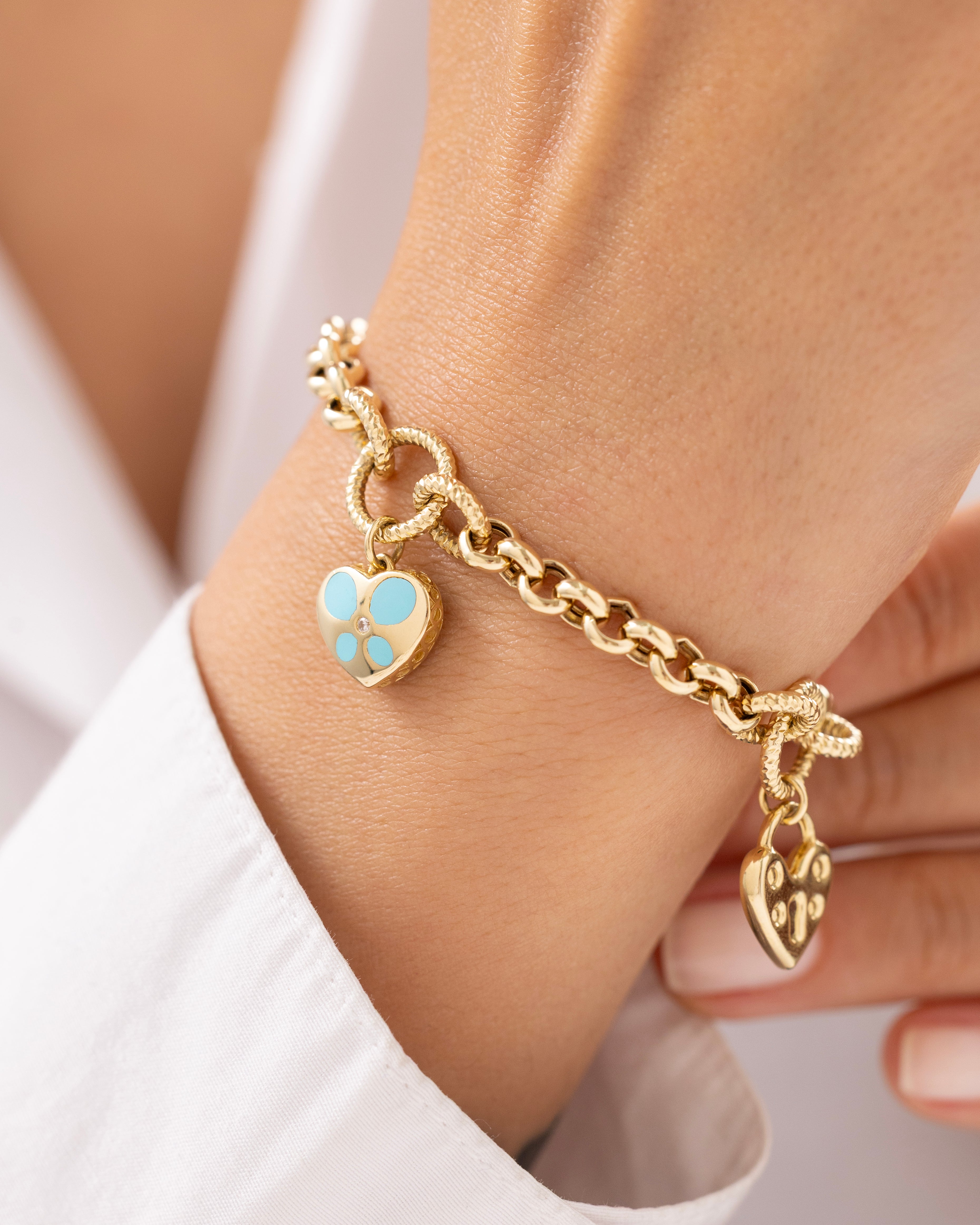 Cetaş Eterna Mavi Kalp Charm 14 Ayar Altın Bileklik