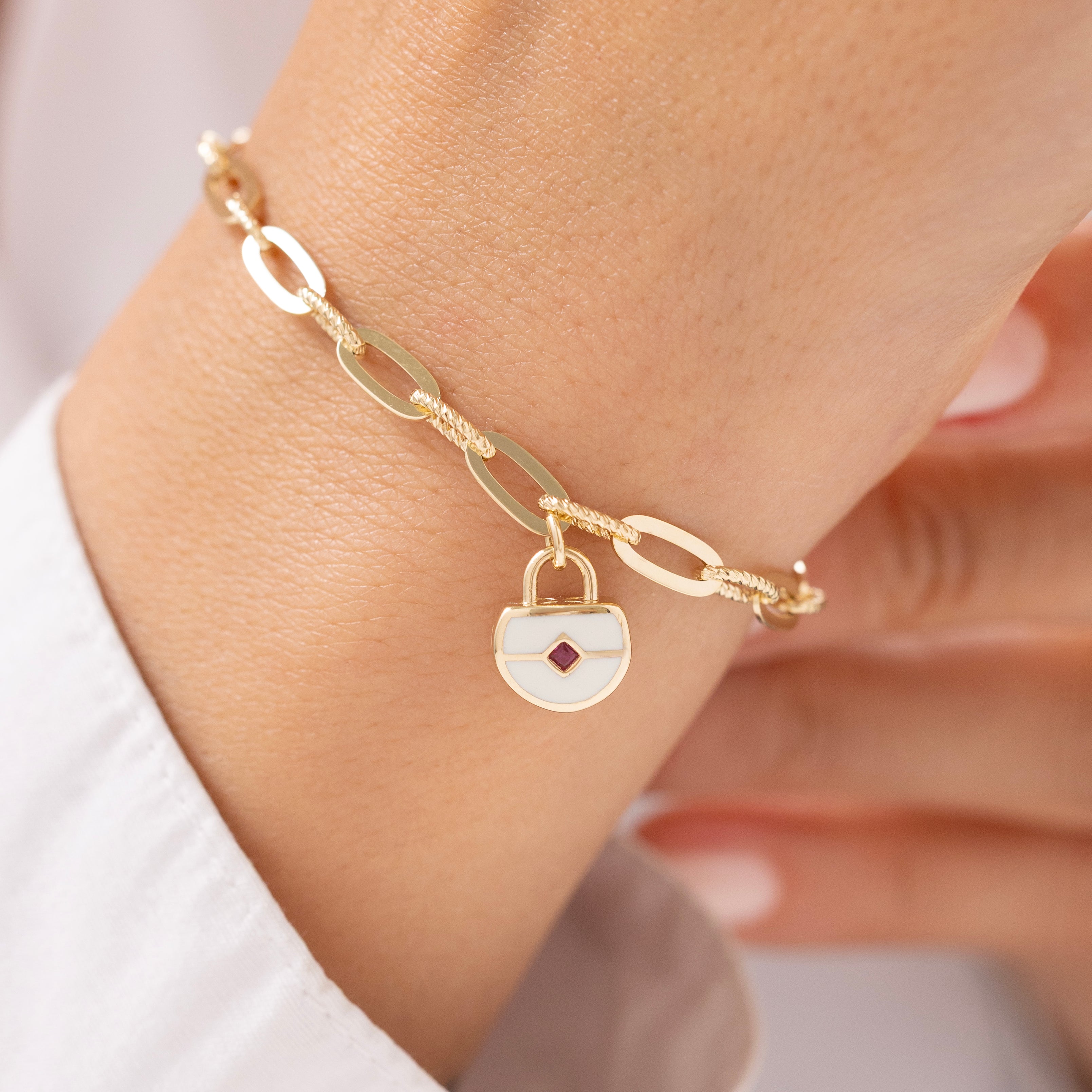 Cetaş Eterna Kilitli 14 Ayar Altın Bileklik