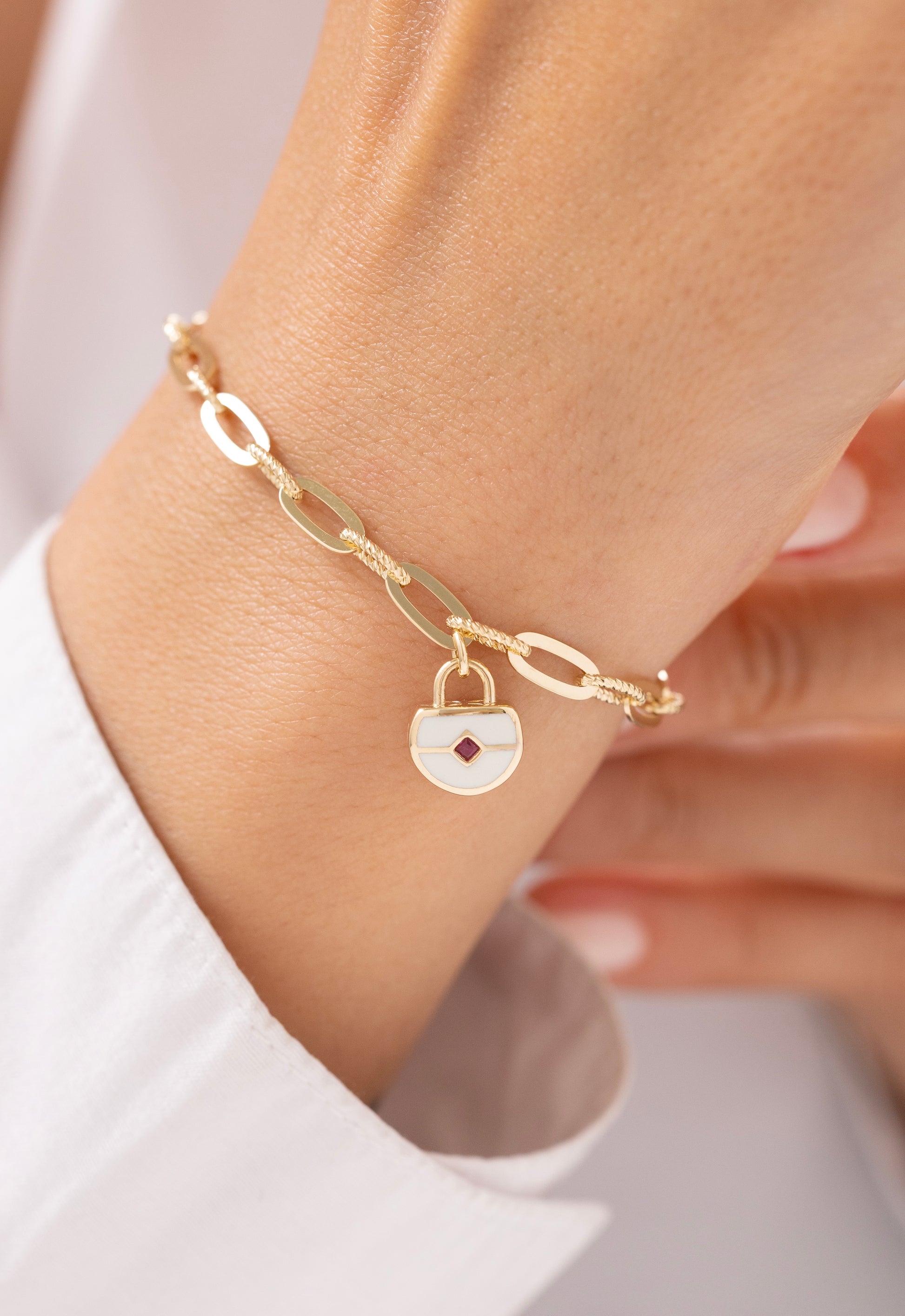 Cetaş Eterna Kilitli 14 Ayar Altın Bileklik