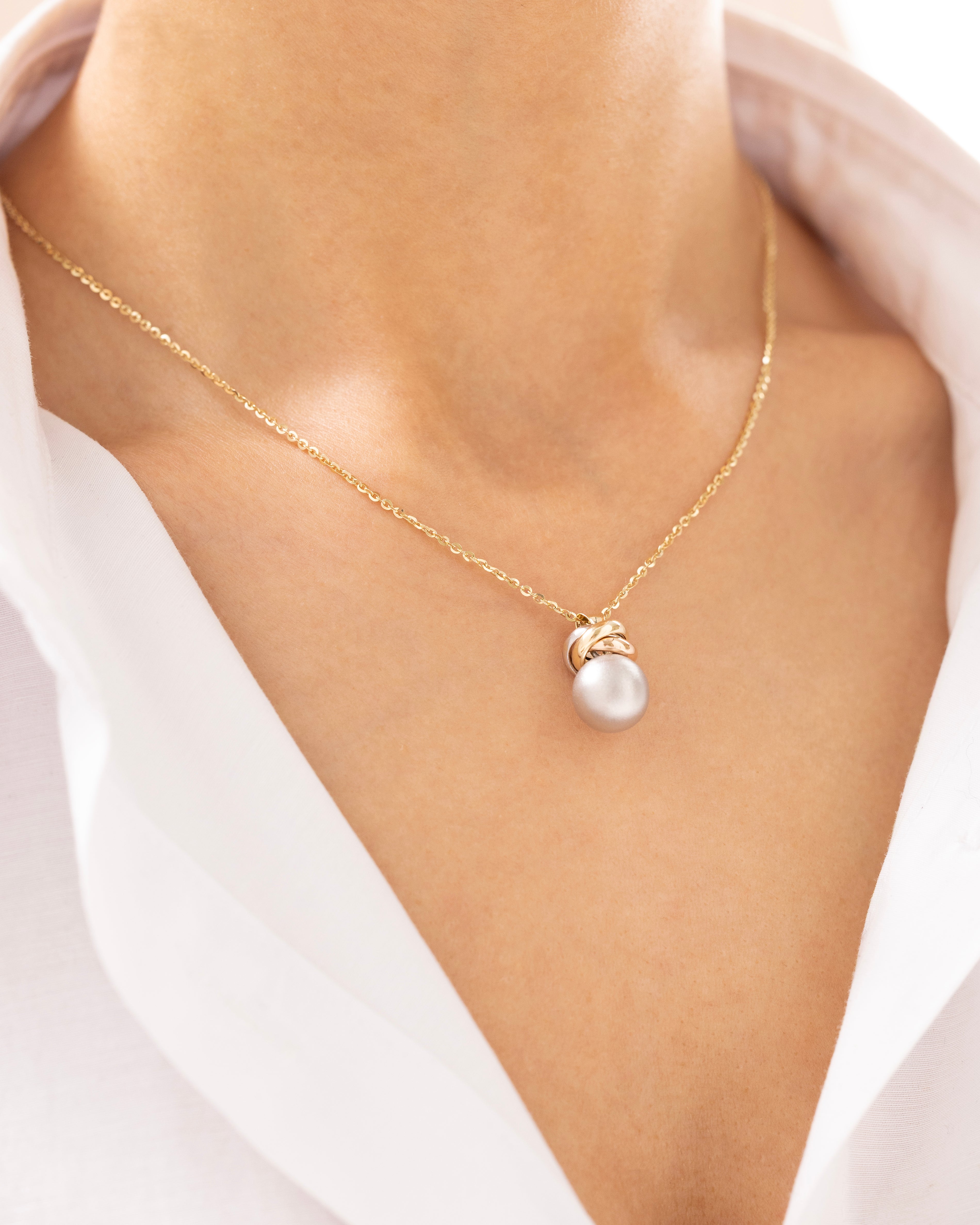 Cetaş Eterna Üç Renkli Düğüm 14 Ayar Altın Kolye