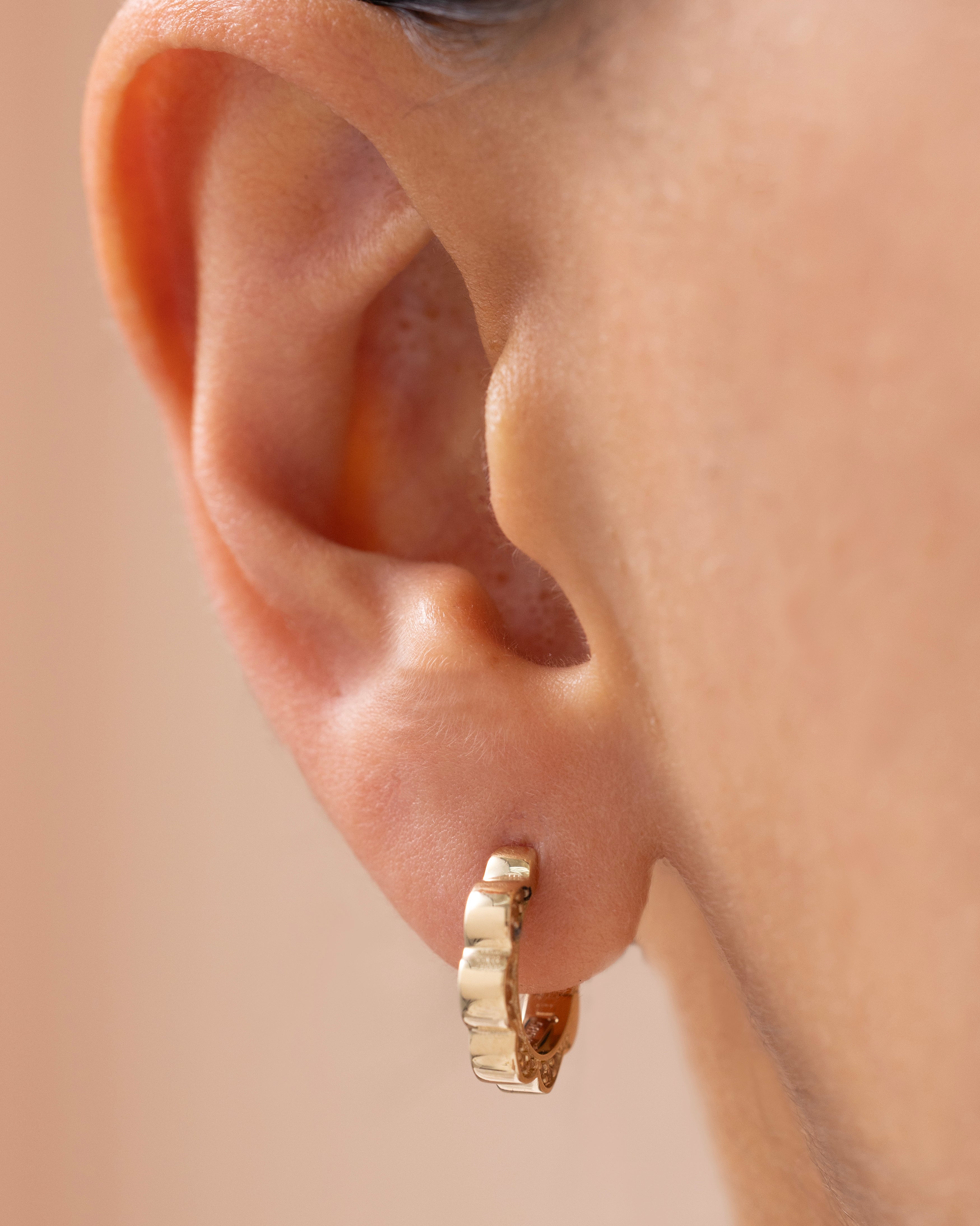 Cetaş Eterna Dalgalı 14 Ayar Altın Küpe