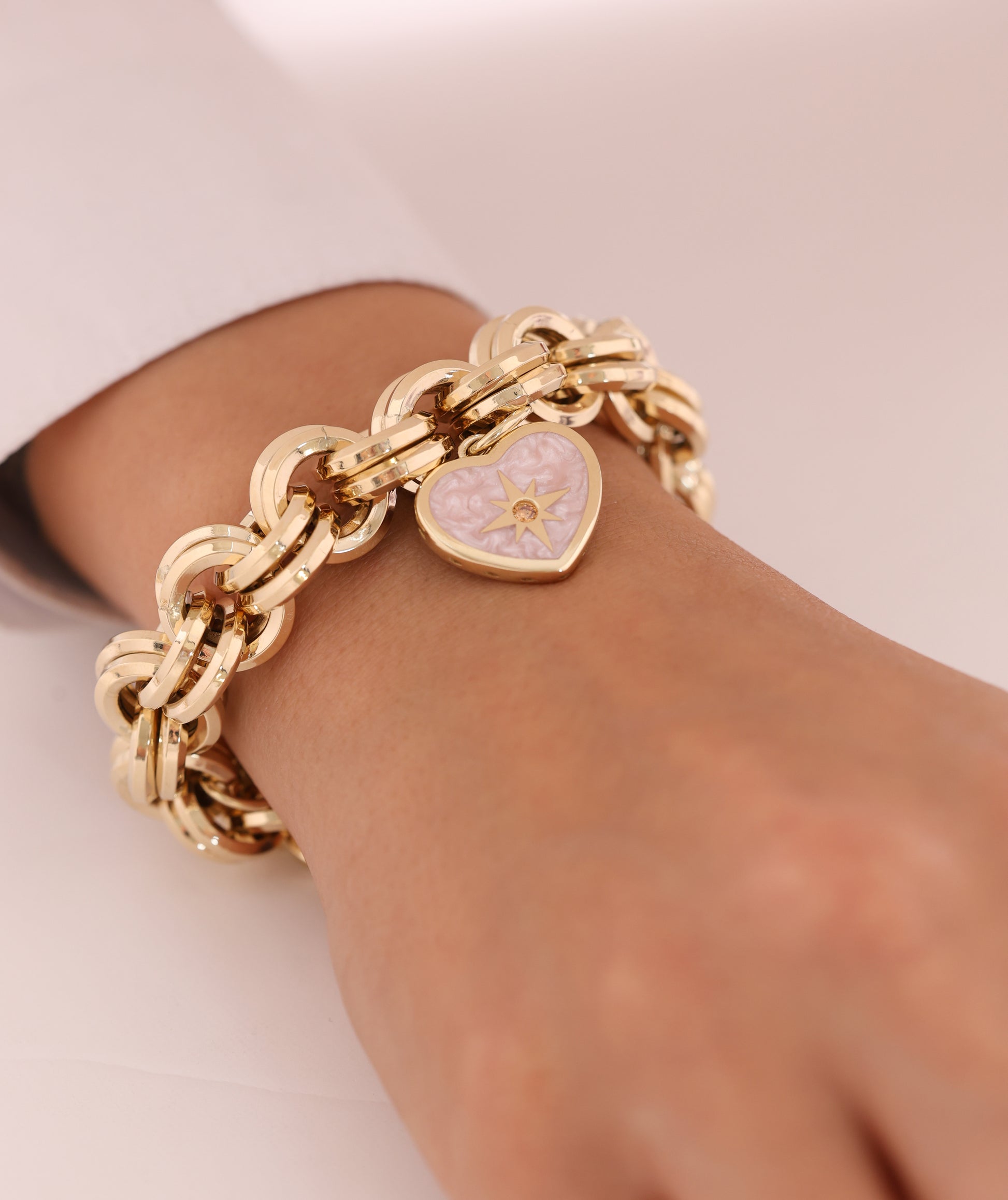 Cetaş Eterna Yıldızlı Kalp Charm 14 Ayar Altın Bileklik