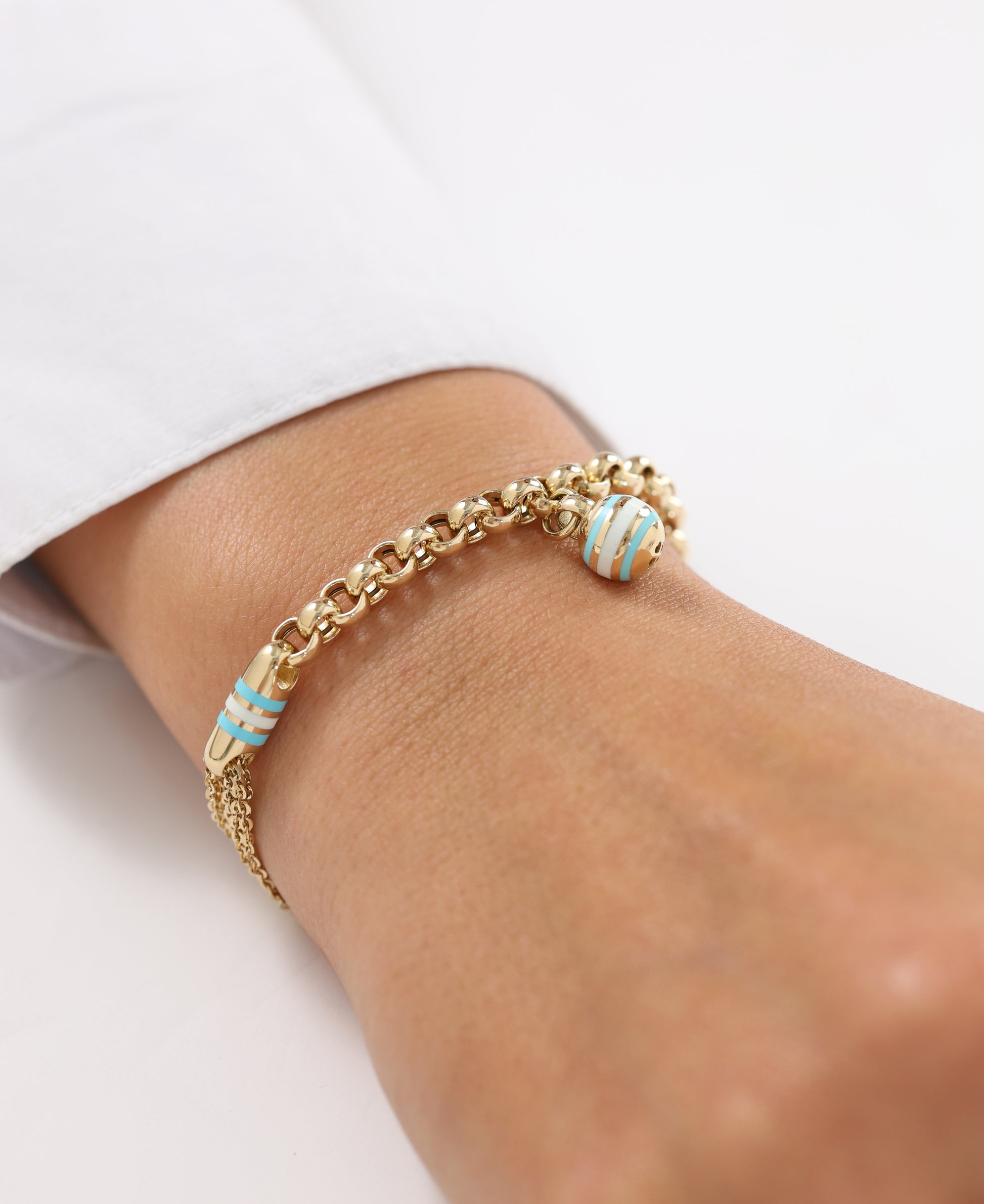 Cetaş Eterna Mavi Çizgili Charm 14 Ayar Altın Bileklik