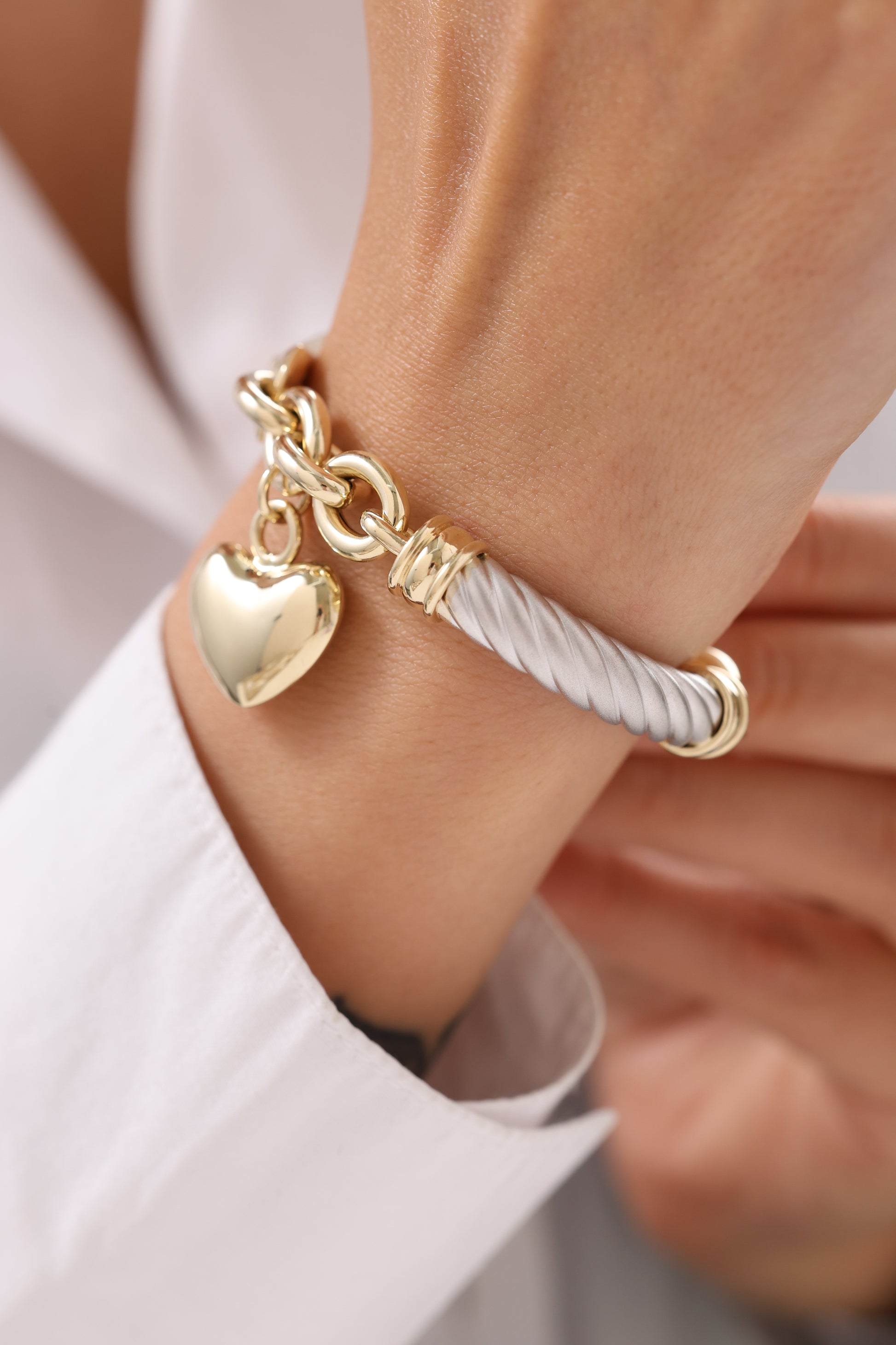 Cetaş Eterna Kalp Charmlı 14 Ayar Altın Bileklik