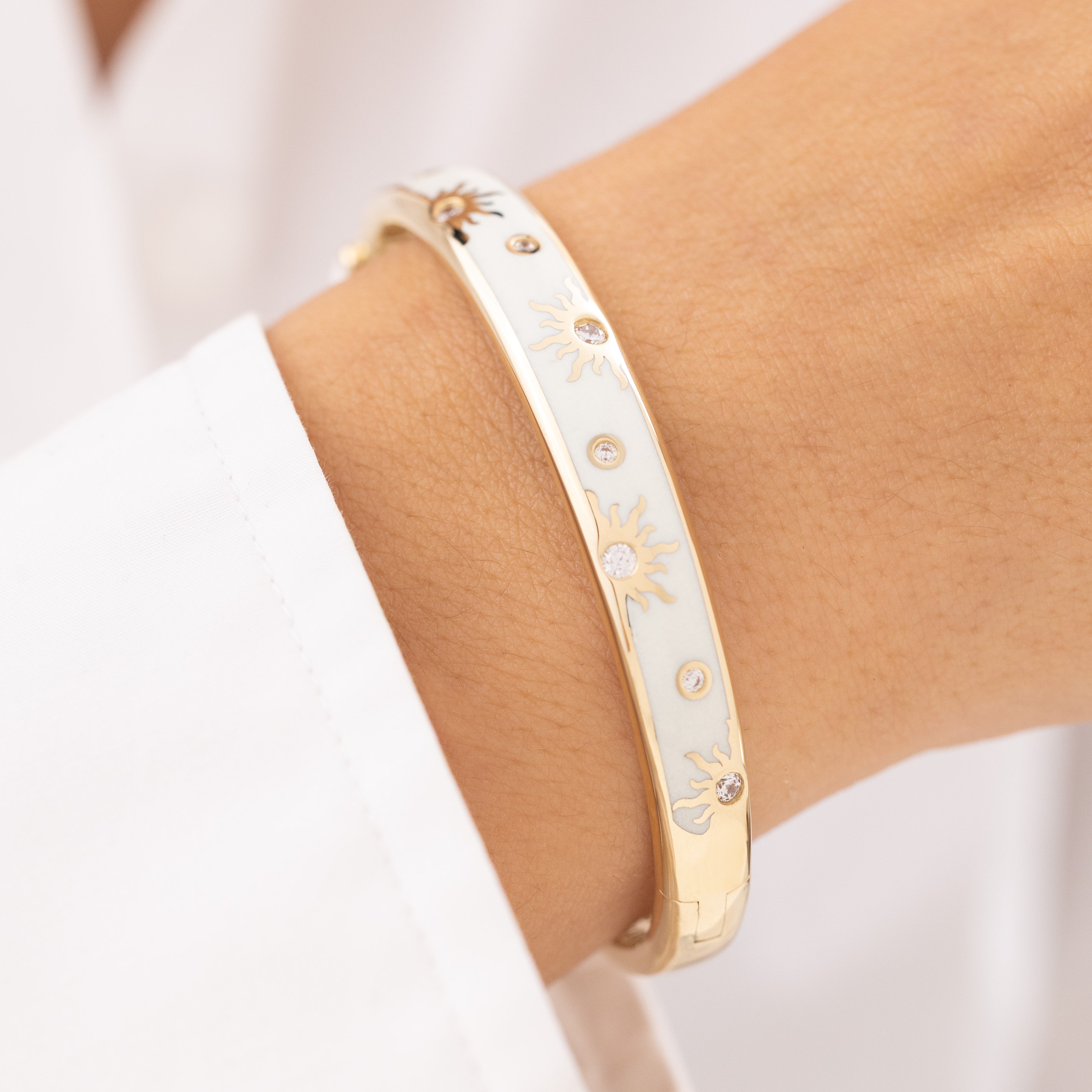 Bilezikler & Kelepçeler