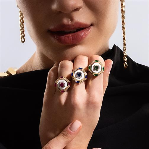 Beyaz Mineli Baget Taşlı Tektaş Yüzük