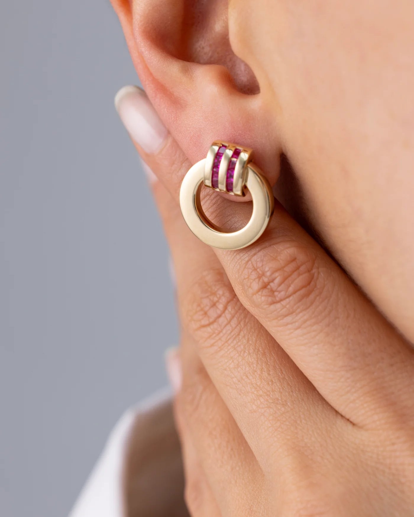 Cetaş Eterna Kırmızı 14 Ayar Altın Küpe