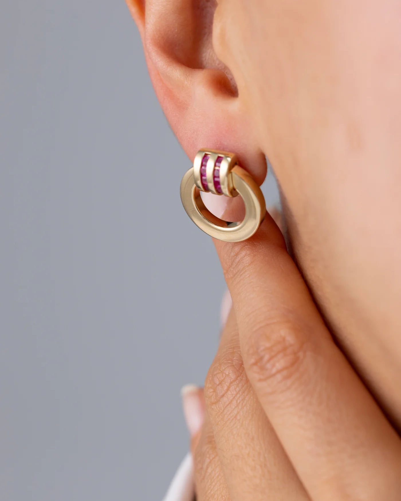 Cetaş Eterna Kırmızı 14 Ayar Altın Küpe