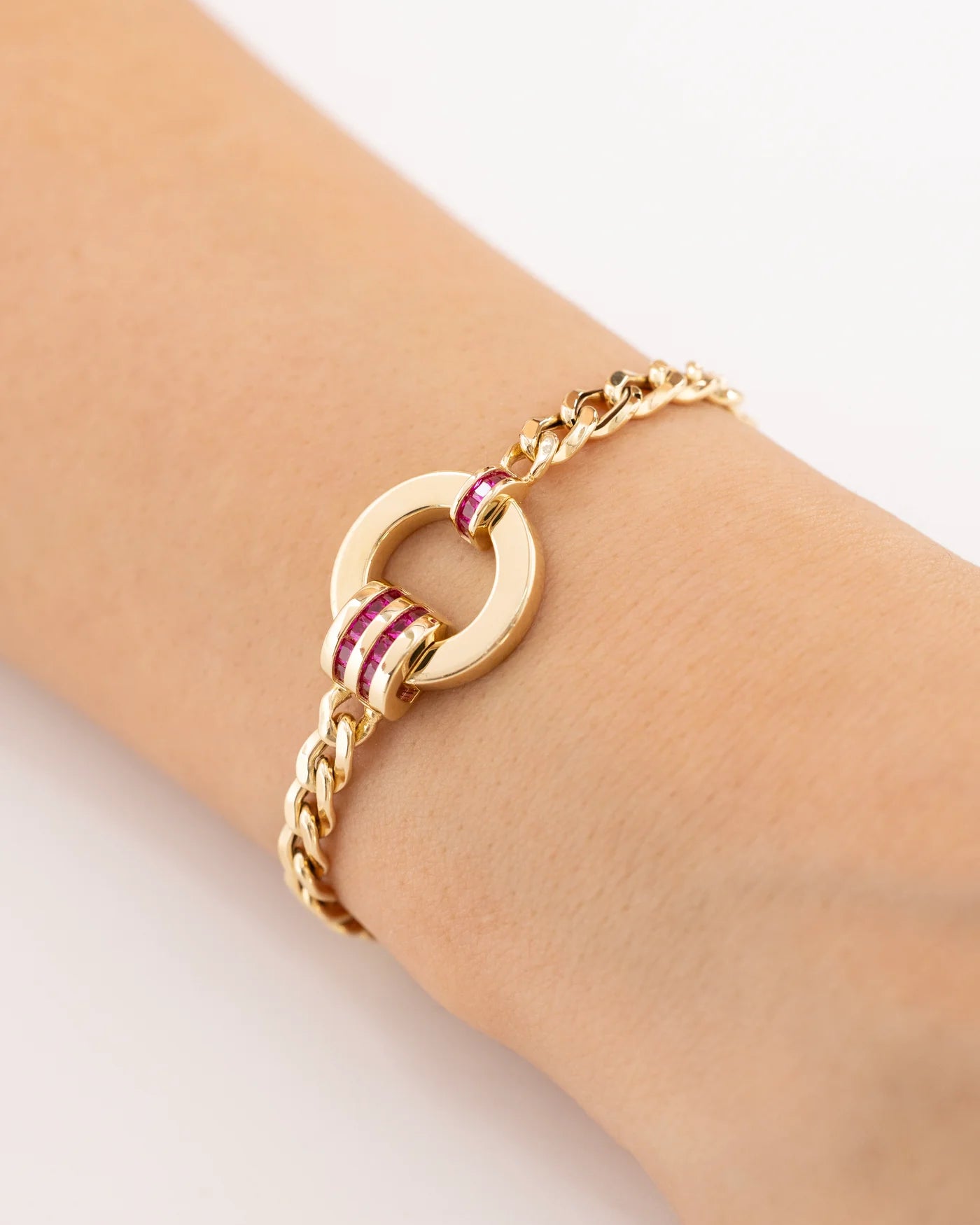 Cetaş Eterna Kırmızı Işıltı 14 Ayar Altın Bileklik